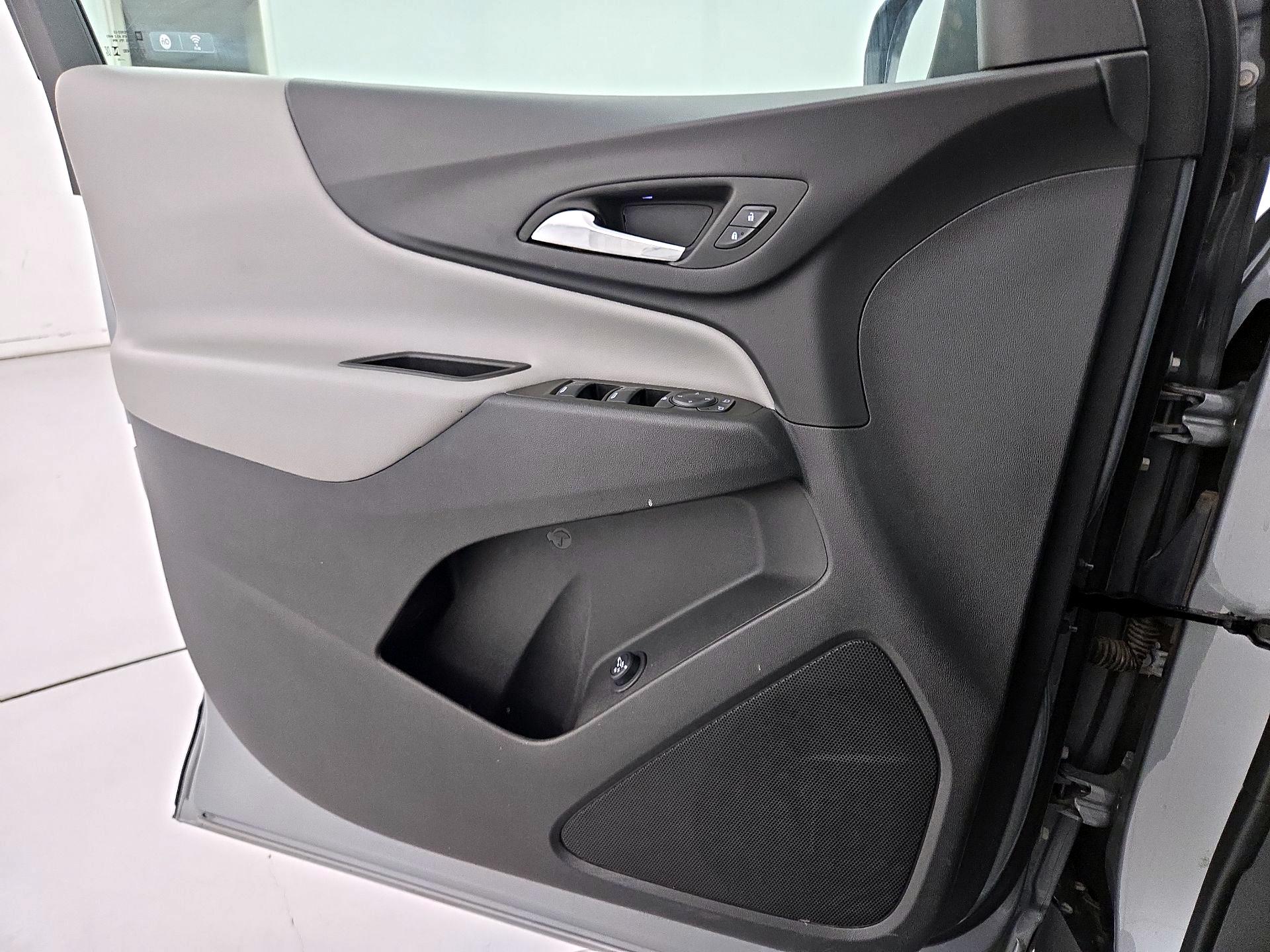 Thumbnail: 2023 Chevrolet Equinox - 12