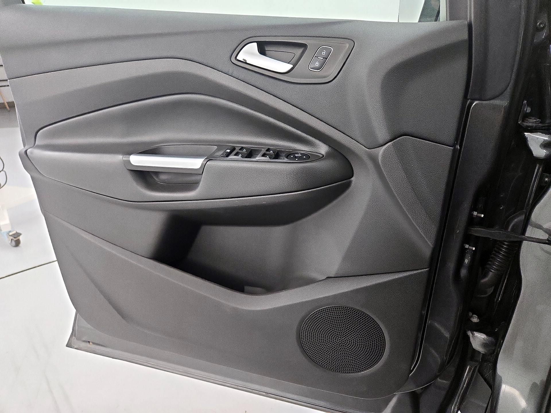 Thumbnail: 2018 Ford Escape - 12