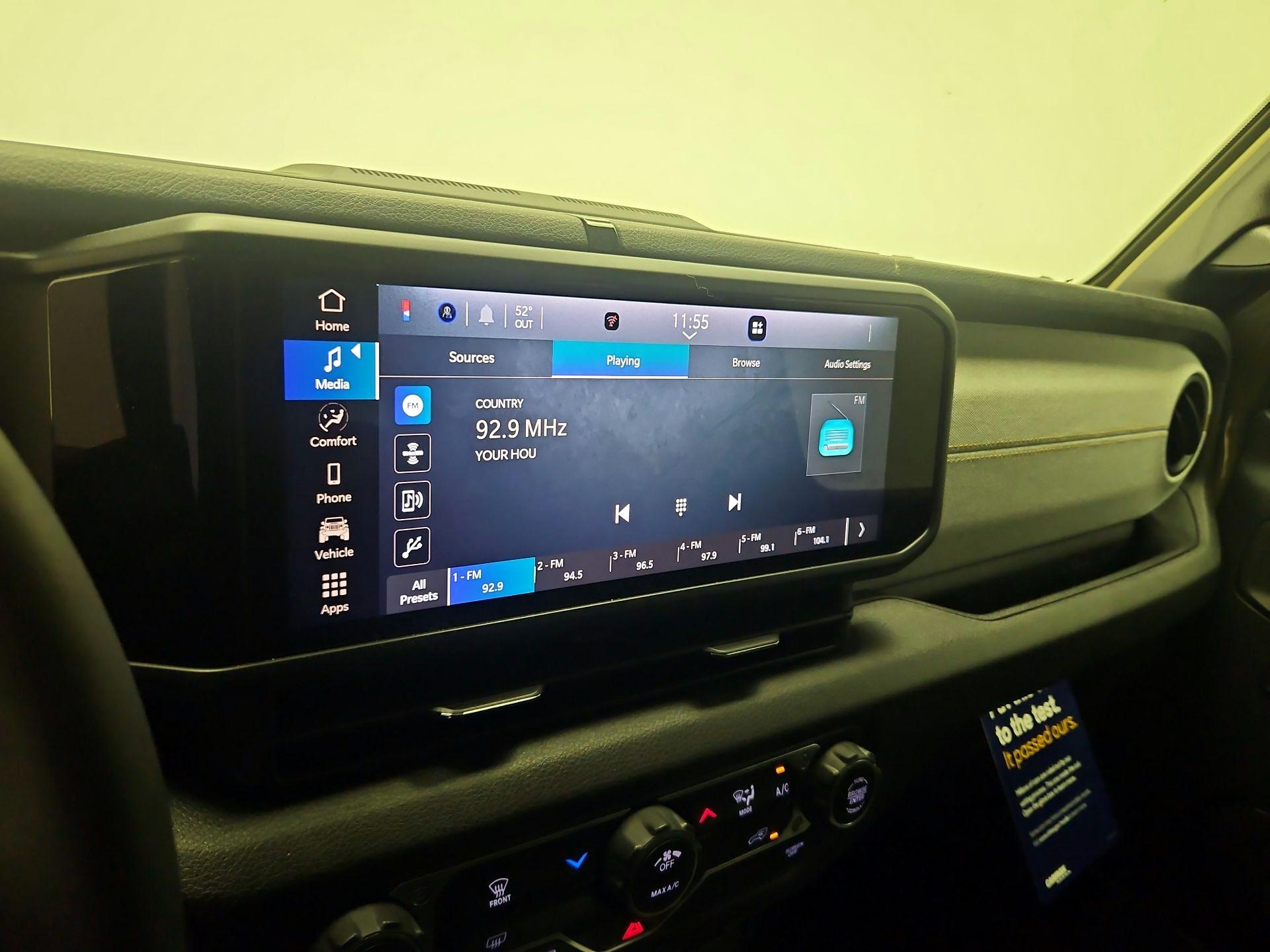 Thumbnail: 2025 Jeep Wrangler - 15