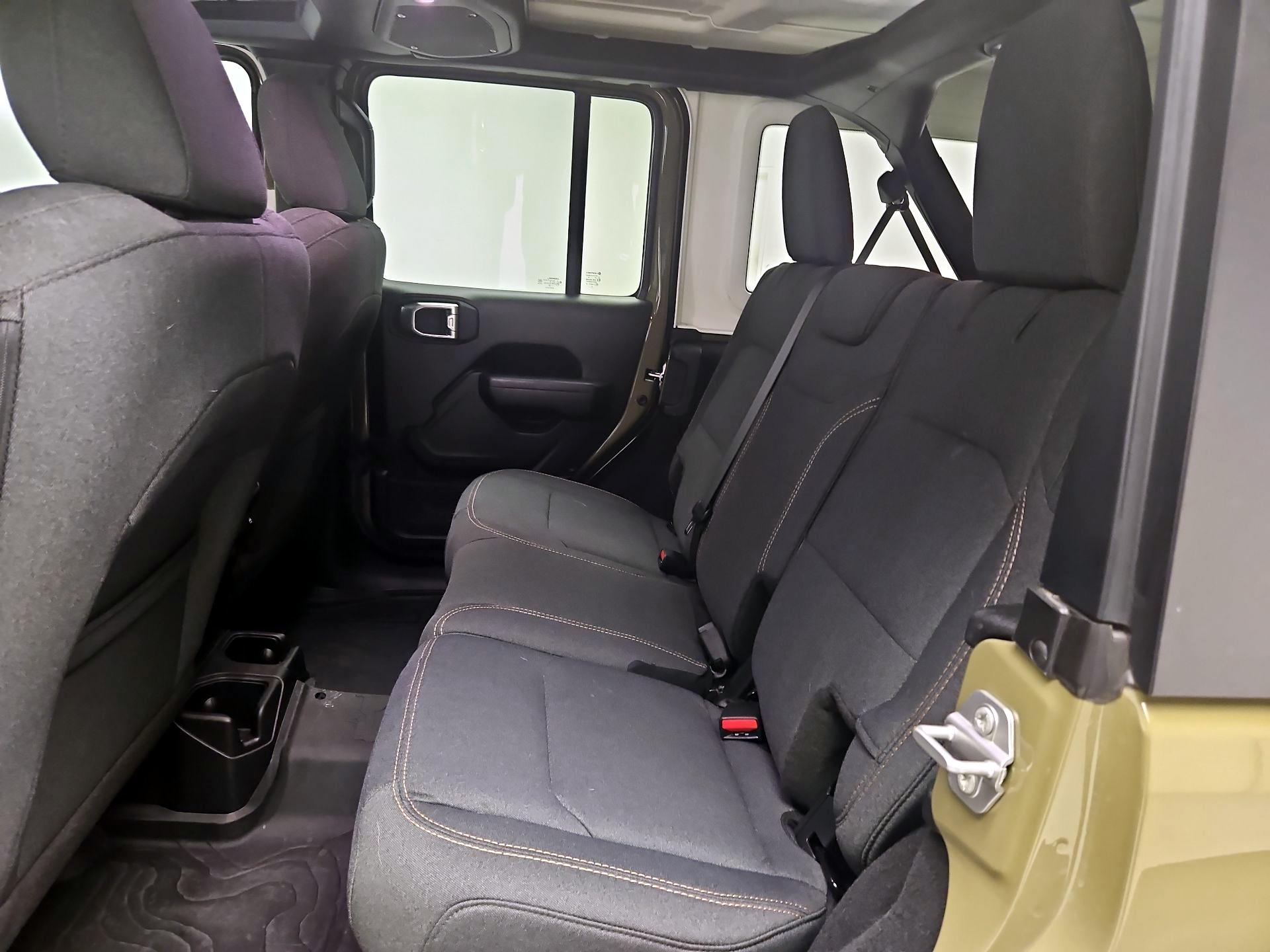 Thumbnail: 2025 Jeep Wrangler - 19