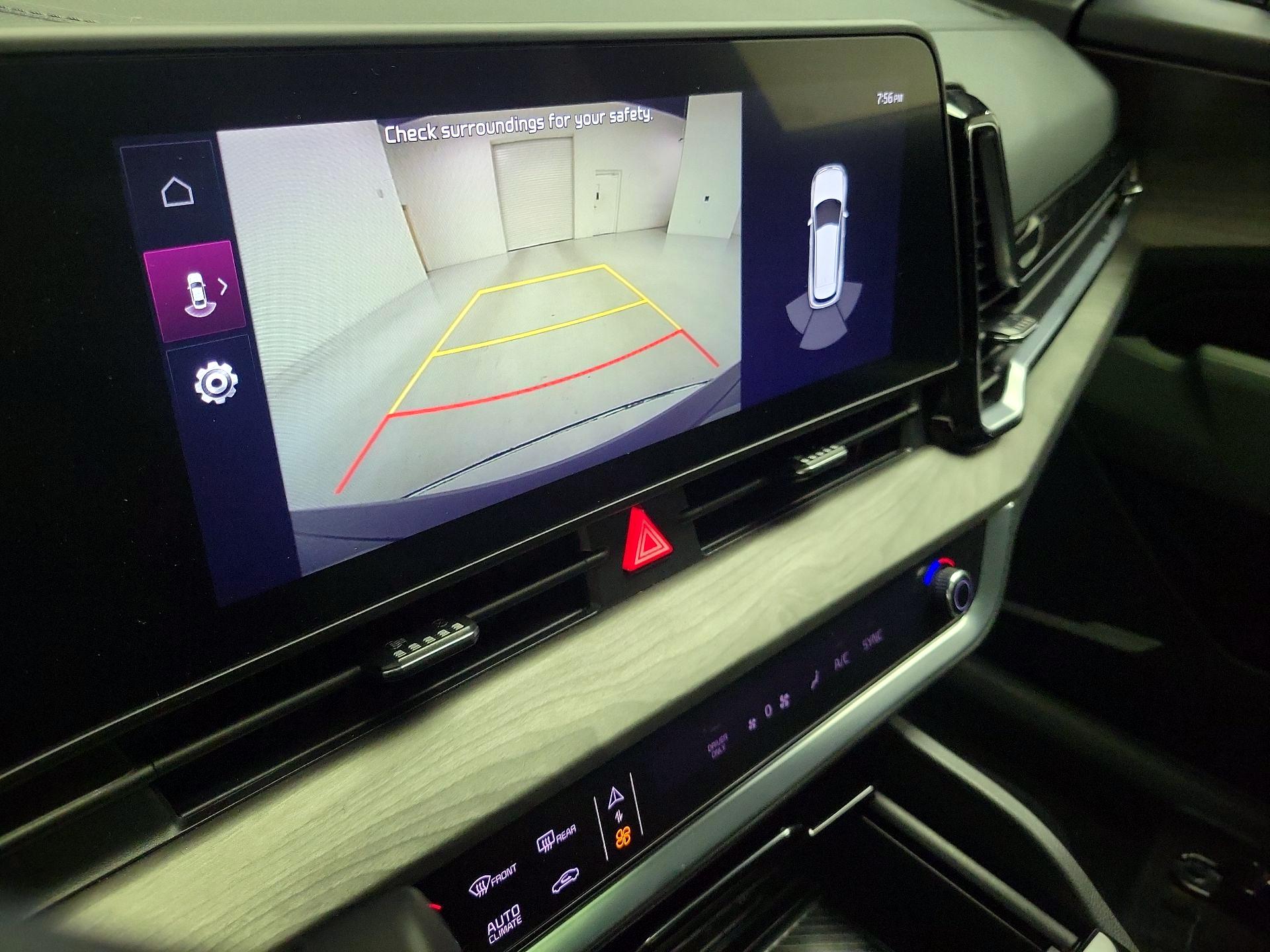 Thumbnail: 2023 Kia Sportage - 15