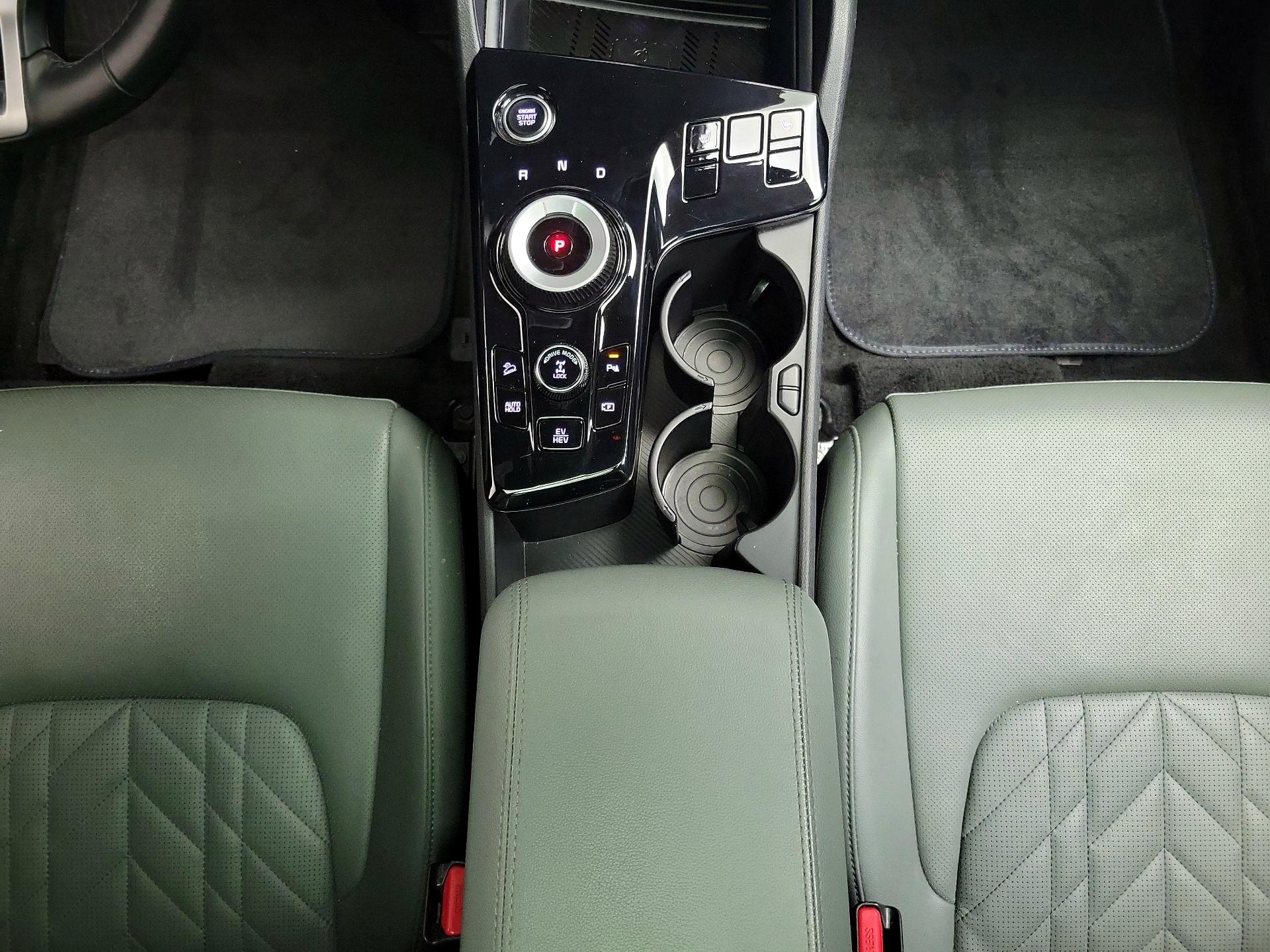 Thumbnail: 2023 Kia Sportage - 18