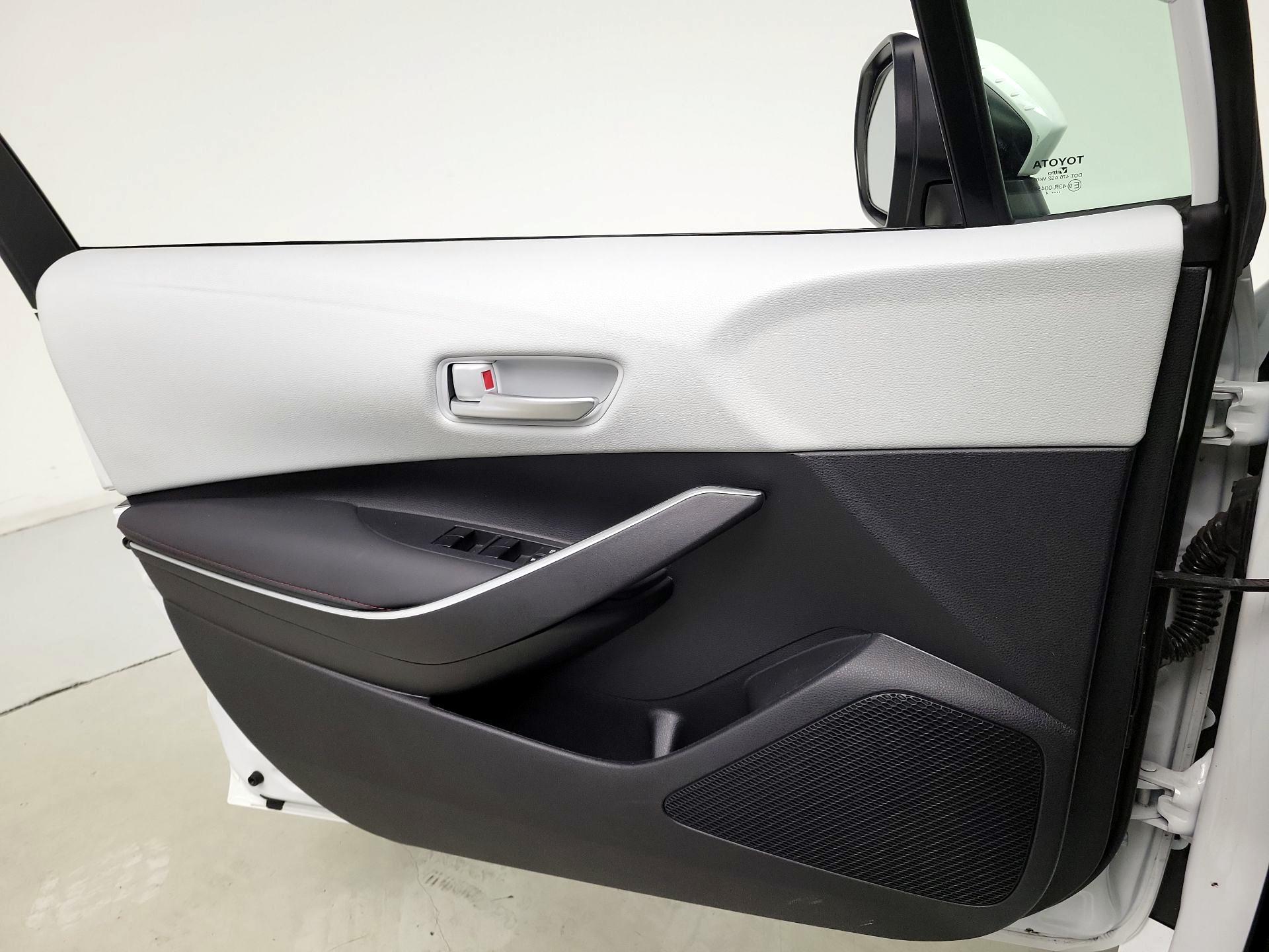 Thumbnail: 2024 Toyota Corolla - 12