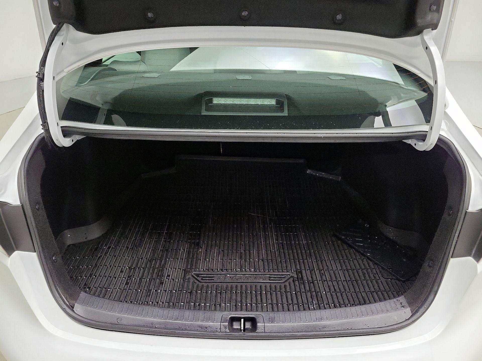 Thumbnail: 2024 Toyota Corolla - 20