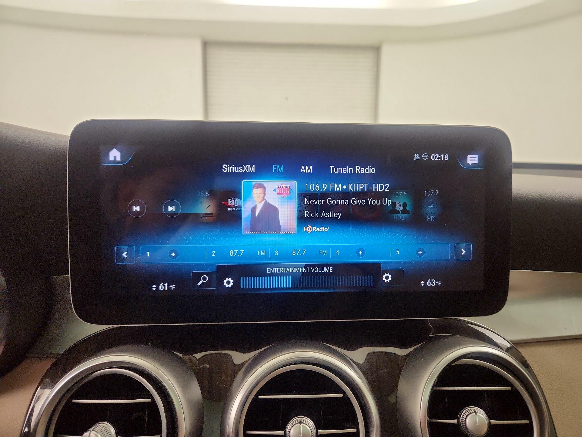 Thumbnail: 2020 Mercedes-Benz GLC - 15