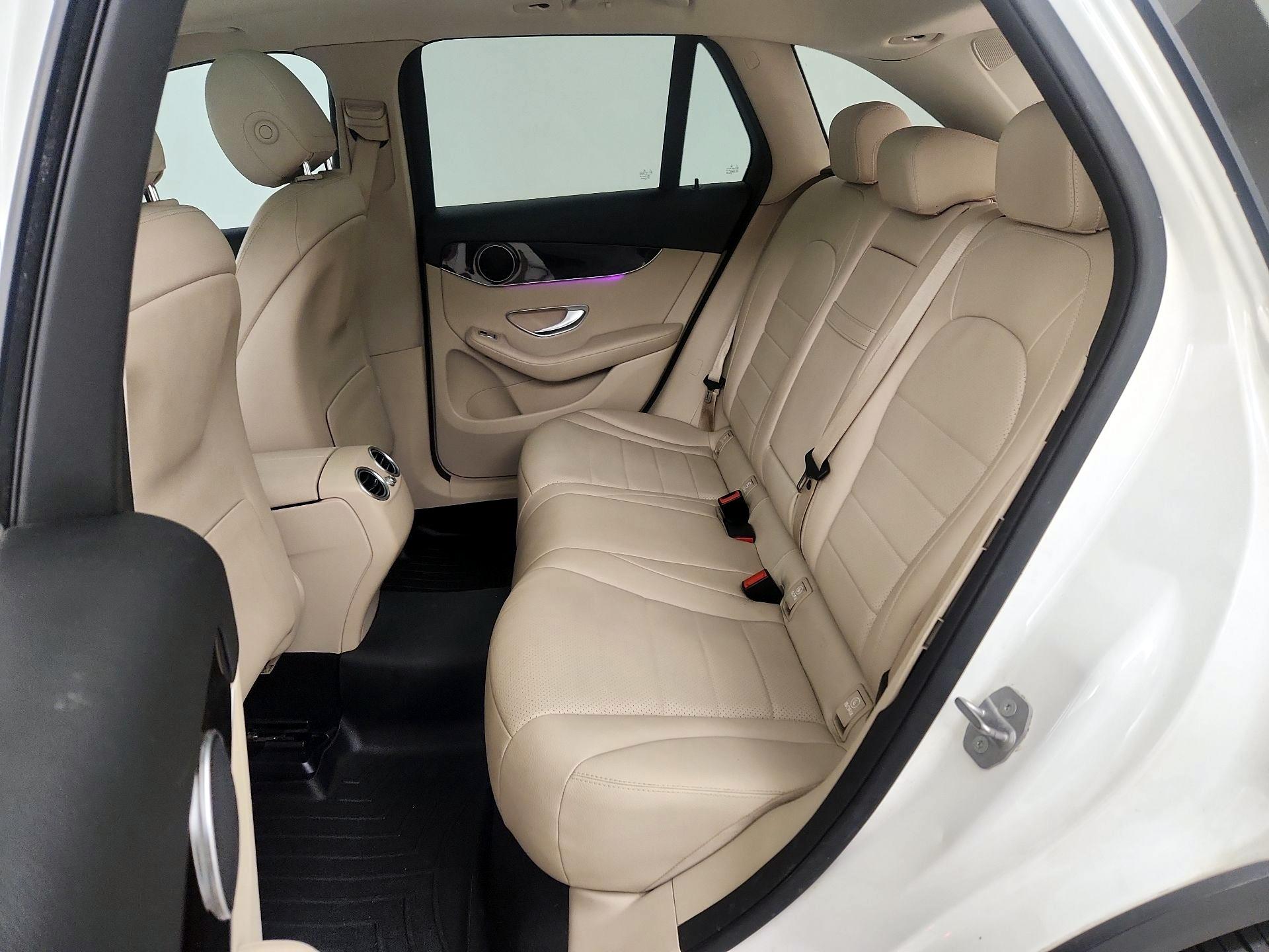 Thumbnail: 2020 Mercedes-Benz GLC - 20