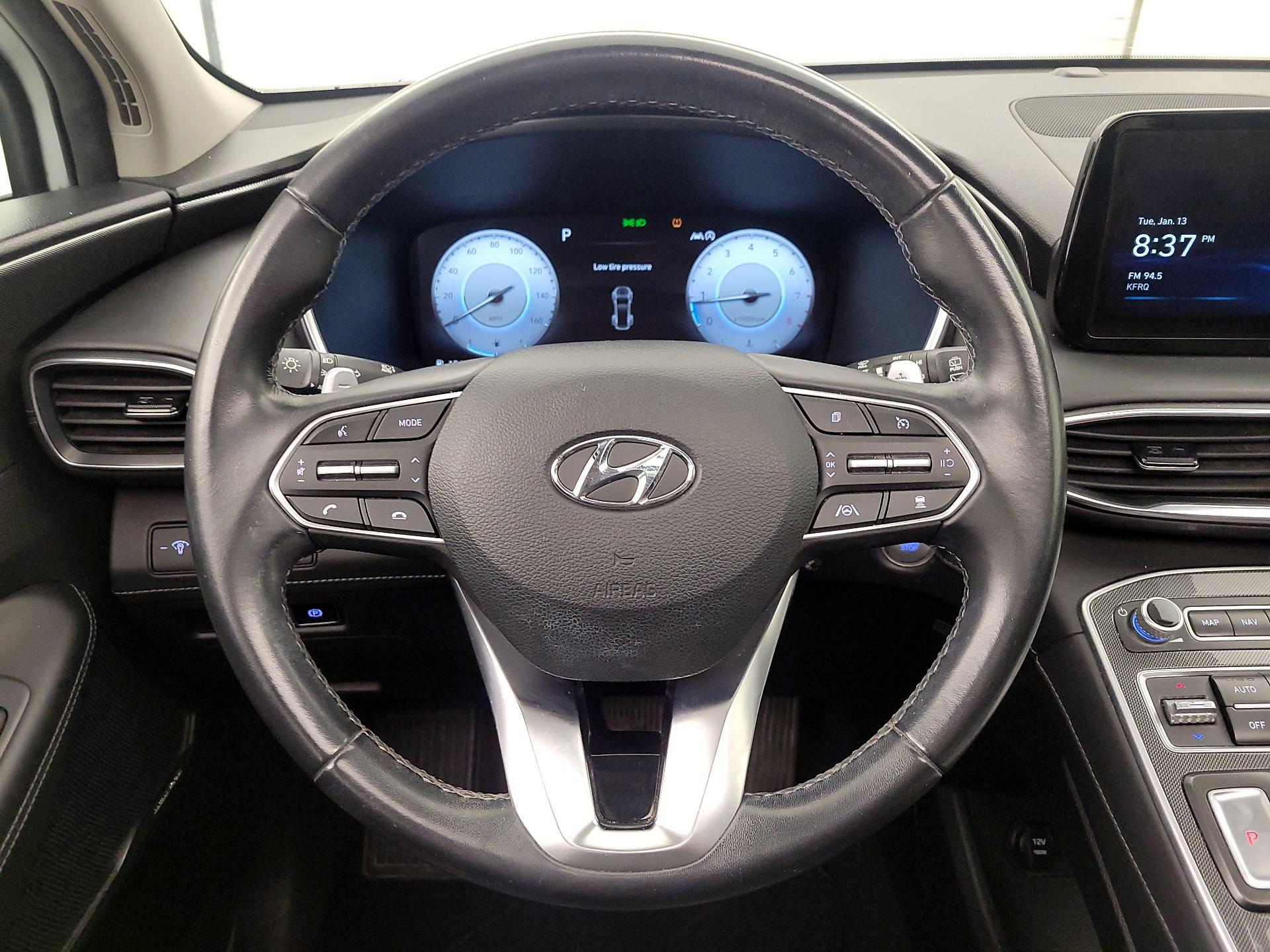 Thumbnail: 2022 Hyundai Santa Fe - 10