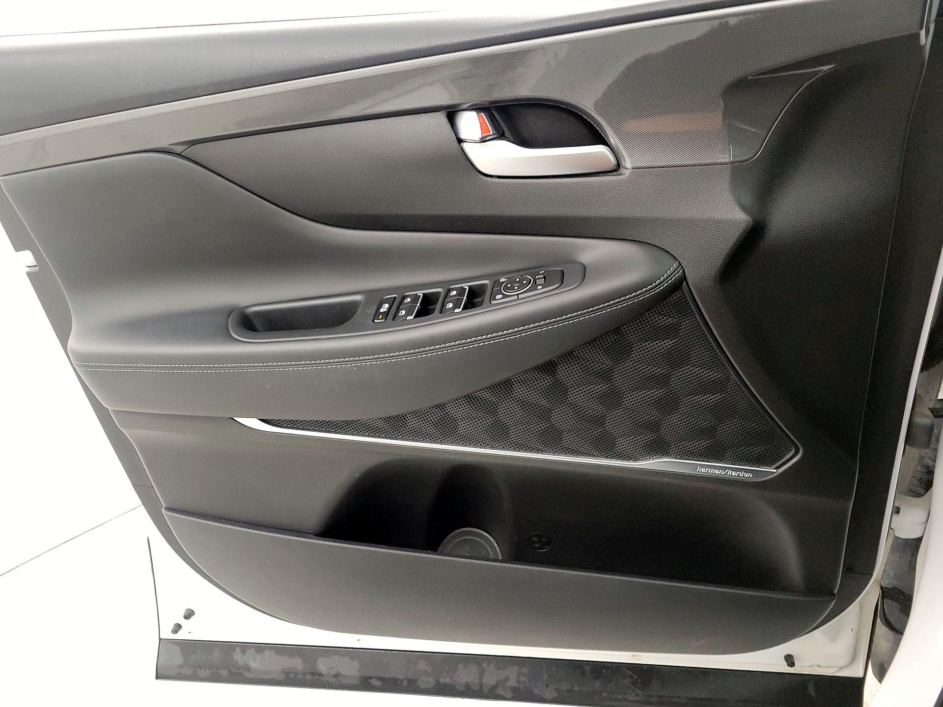 Thumbnail: 2022 Hyundai Santa Fe - 12