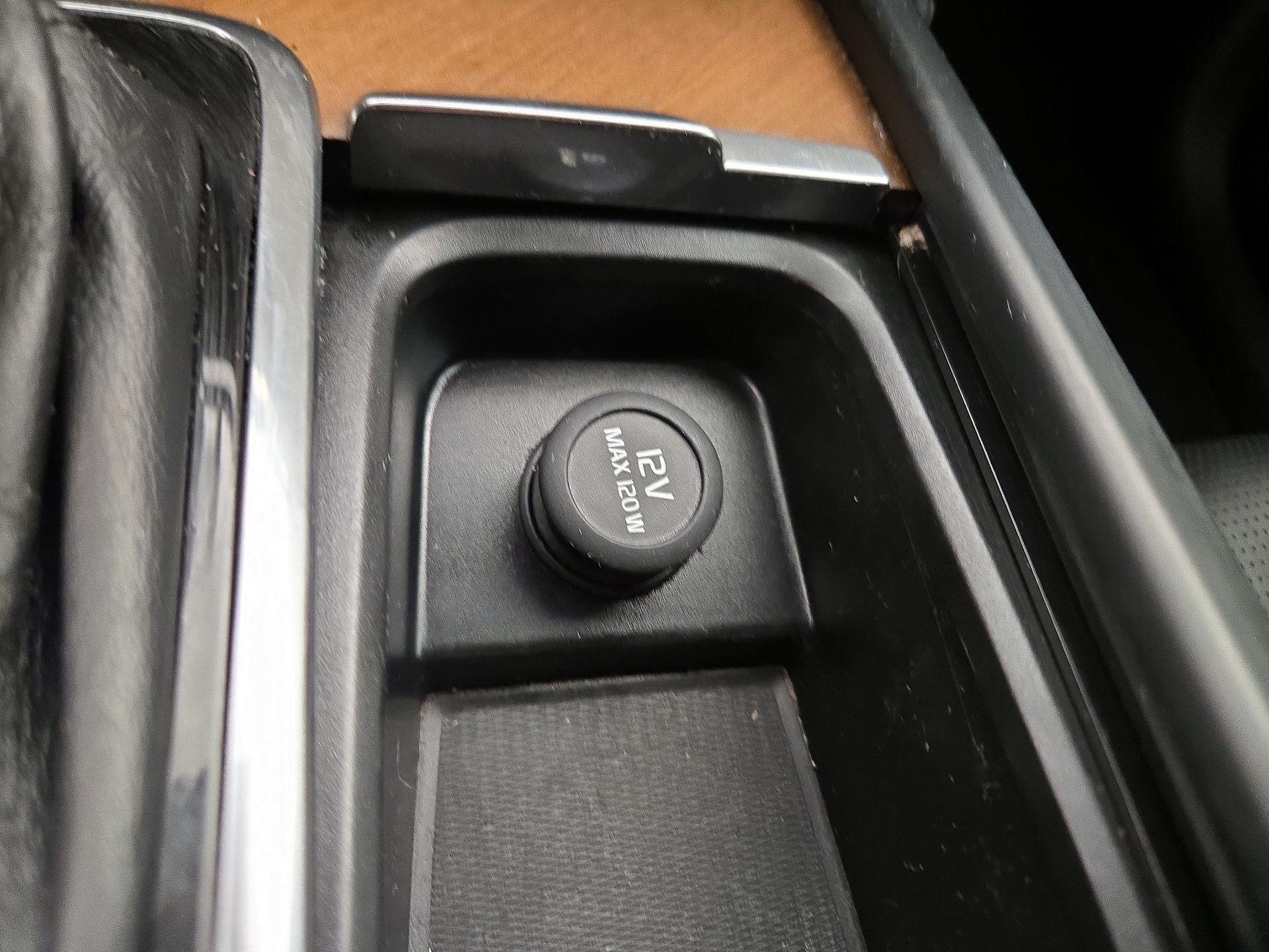 Thumbnail: 2018 Volvo XC90 - 19