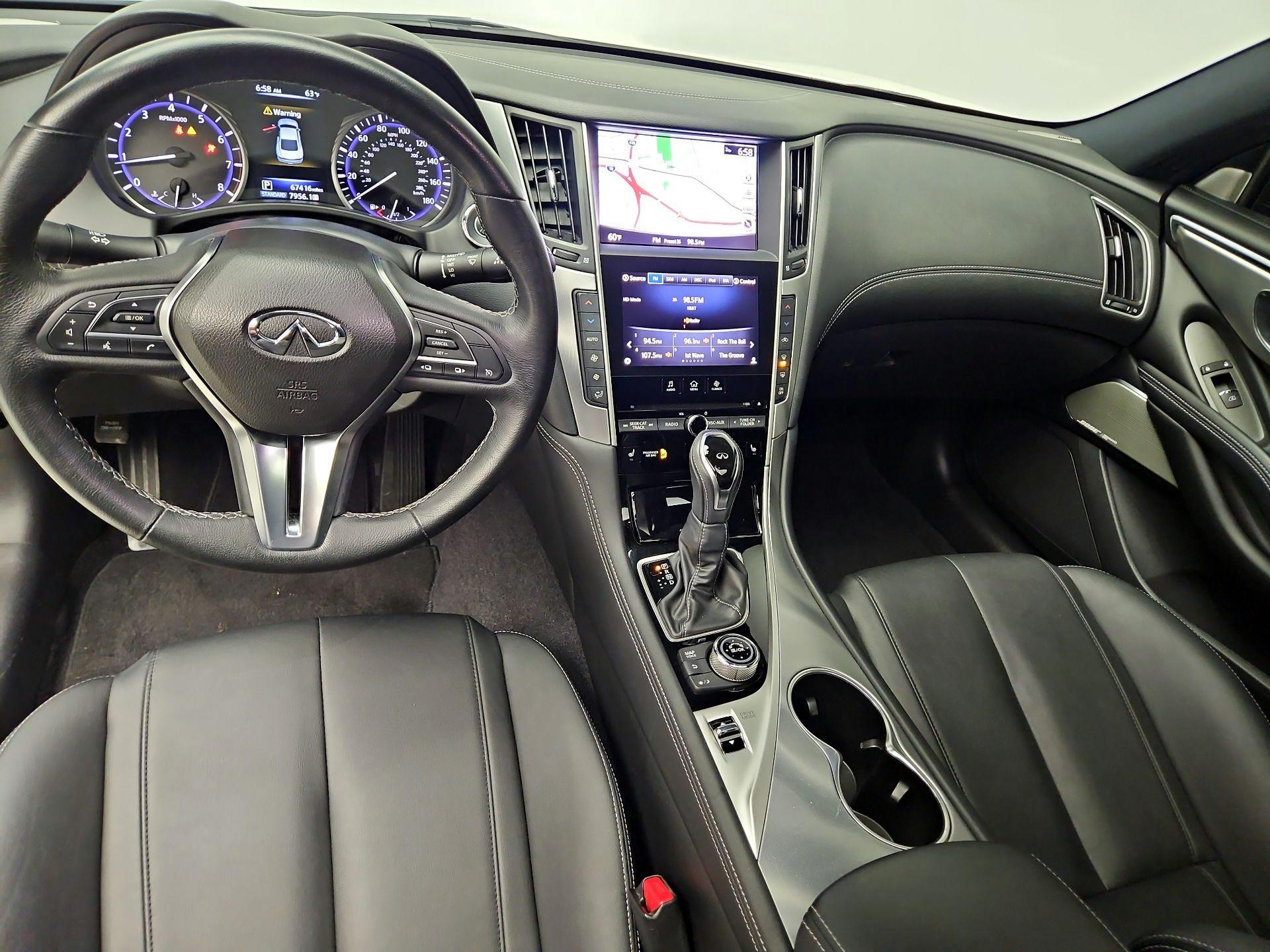 Thumbnail: 2017 INFINITI Q60 - 9