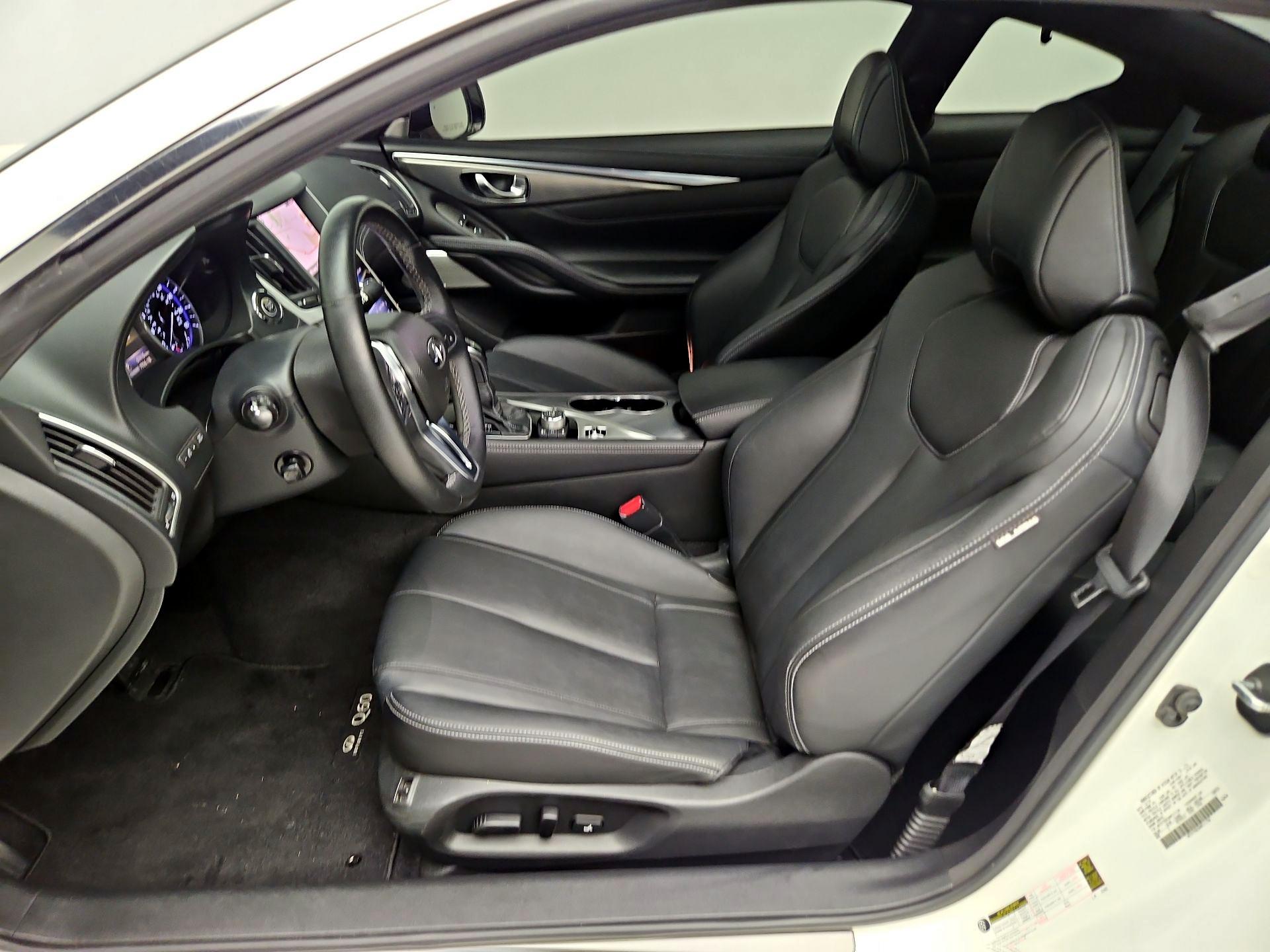 Thumbnail: 2017 INFINITI Q60 - 11