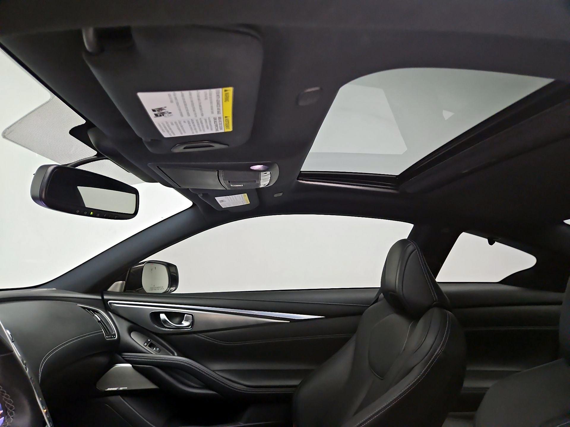 Thumbnail: 2017 INFINITI Q60 - 20