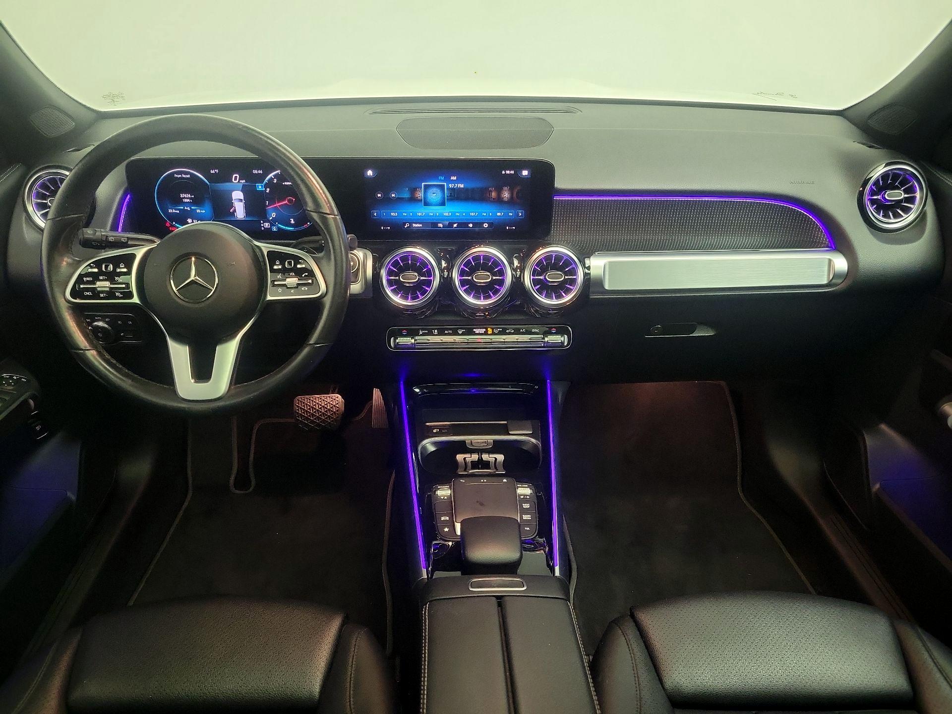 Thumbnail: 2022 Mercedes-Benz GLB - 9