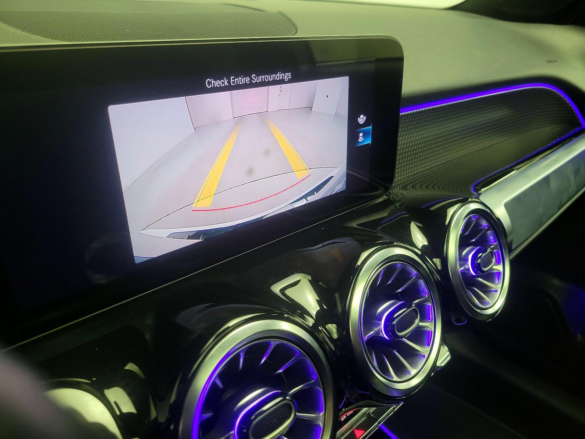 Thumbnail: 2022 Mercedes-Benz GLB - 14