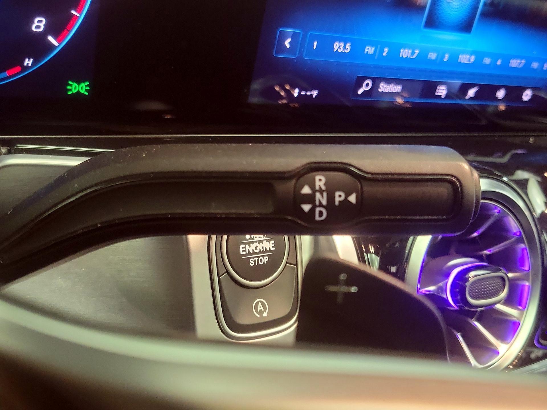 Thumbnail: 2022 Mercedes-Benz GLB - 17