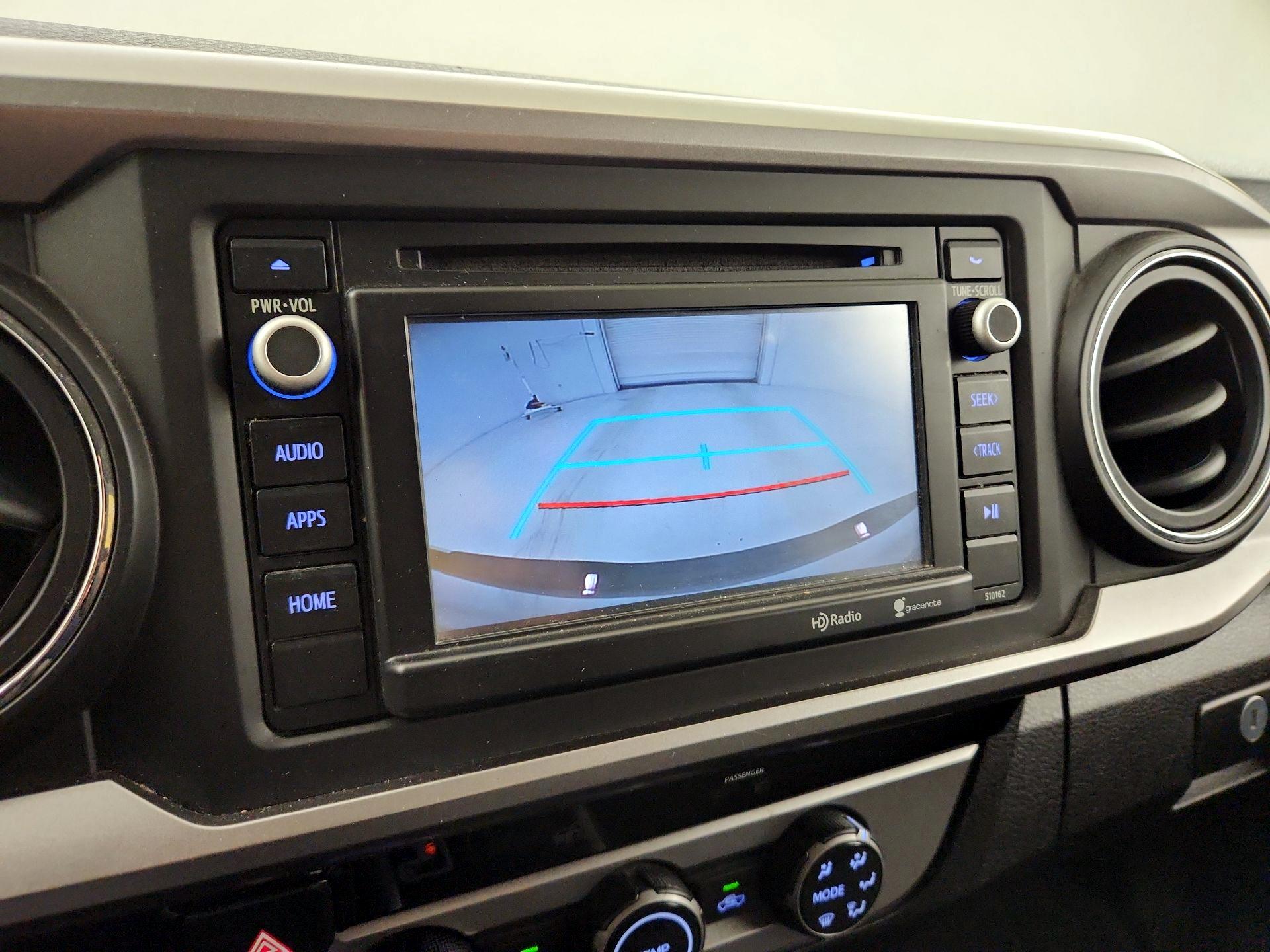 Thumbnail: 2016 Toyota Tacoma - 13