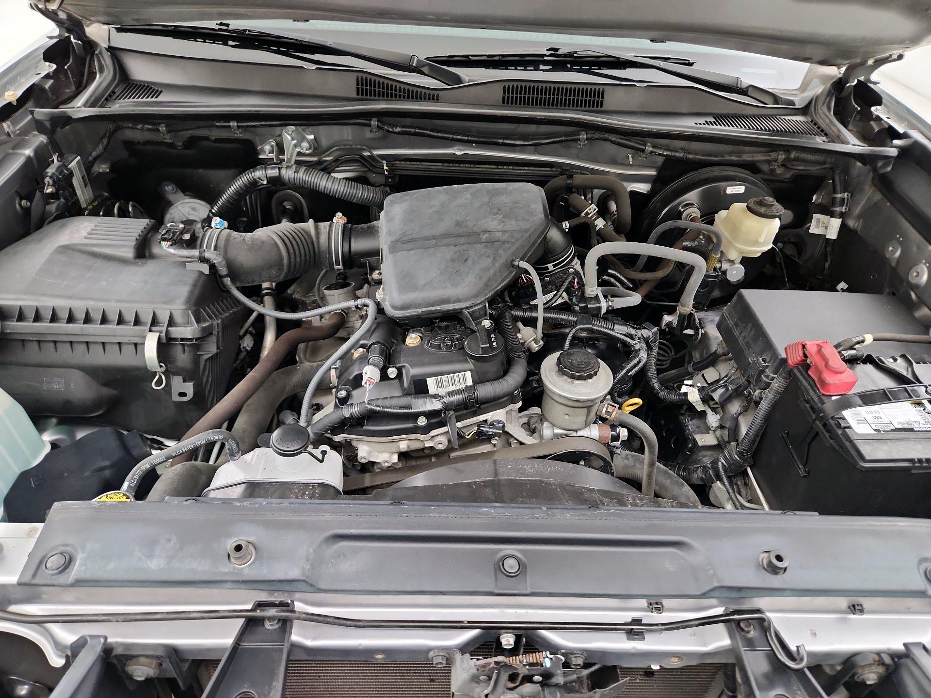 Thumbnail: 2016 Toyota Tacoma - 20