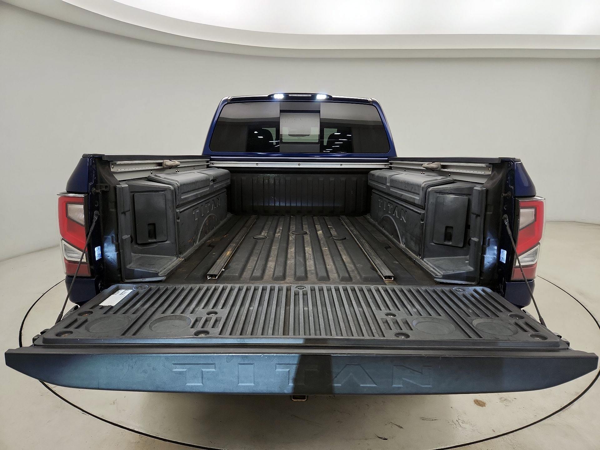 Thumbnail: 2021 Nissan Titan - 16