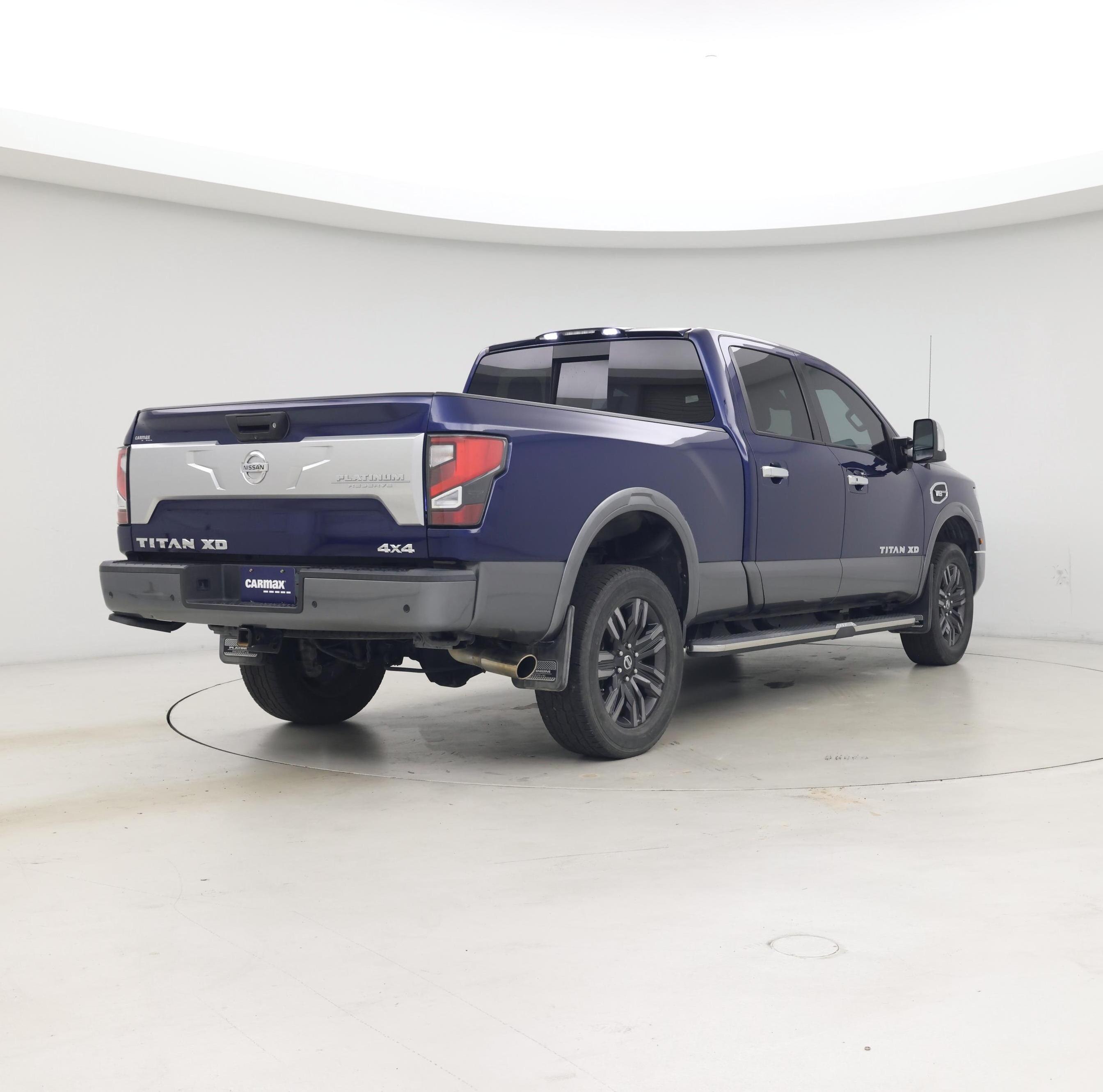 Thumbnail: 2021 Nissan Titan - 8