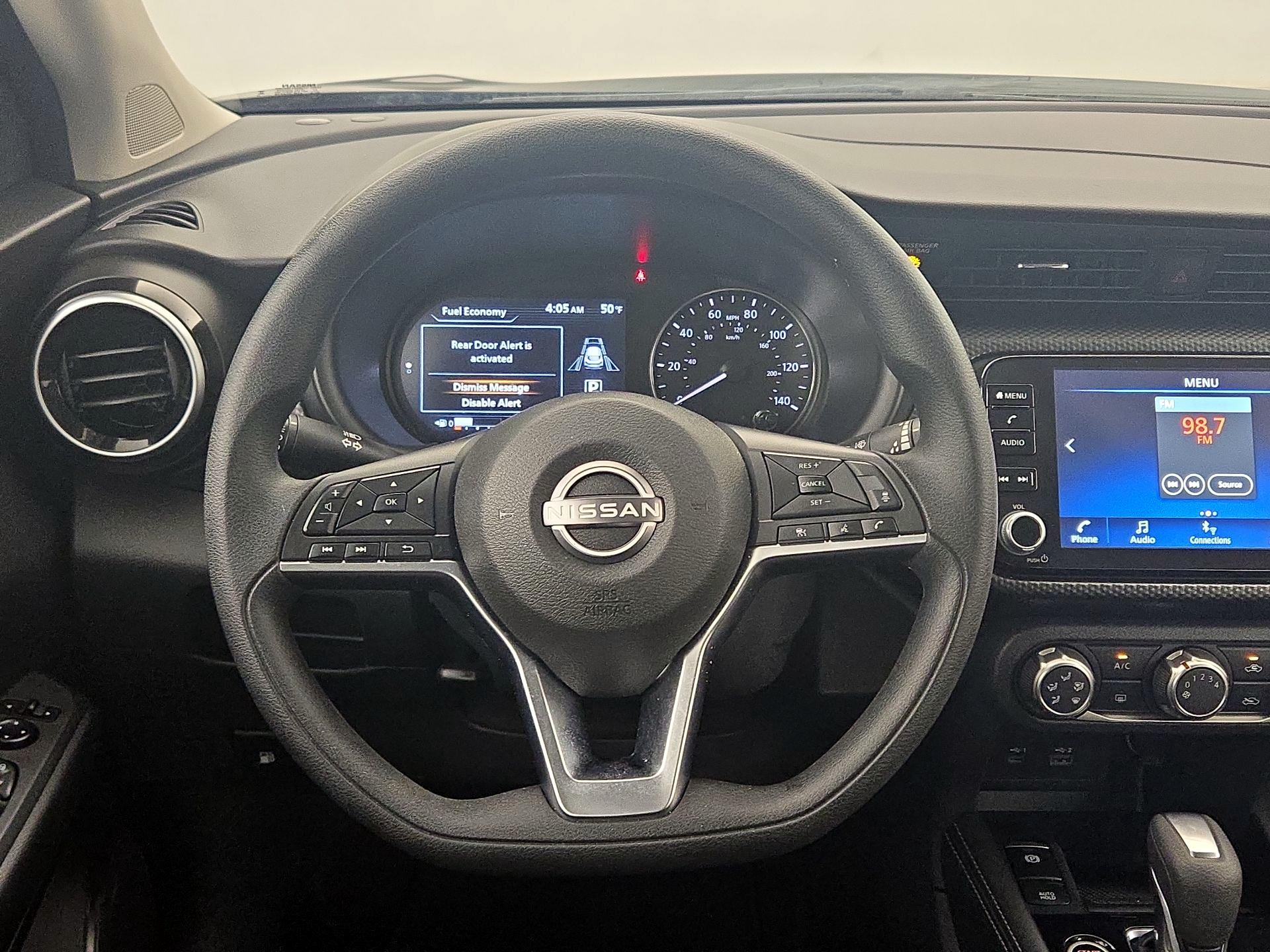 Thumbnail: 2024 Nissan Kicks - 10