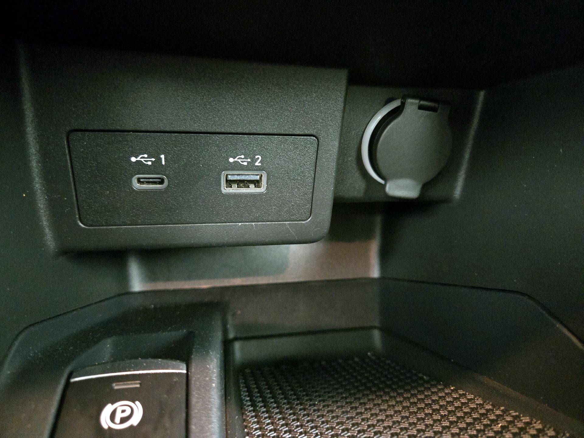 Thumbnail: 2024 Nissan Kicks - 17