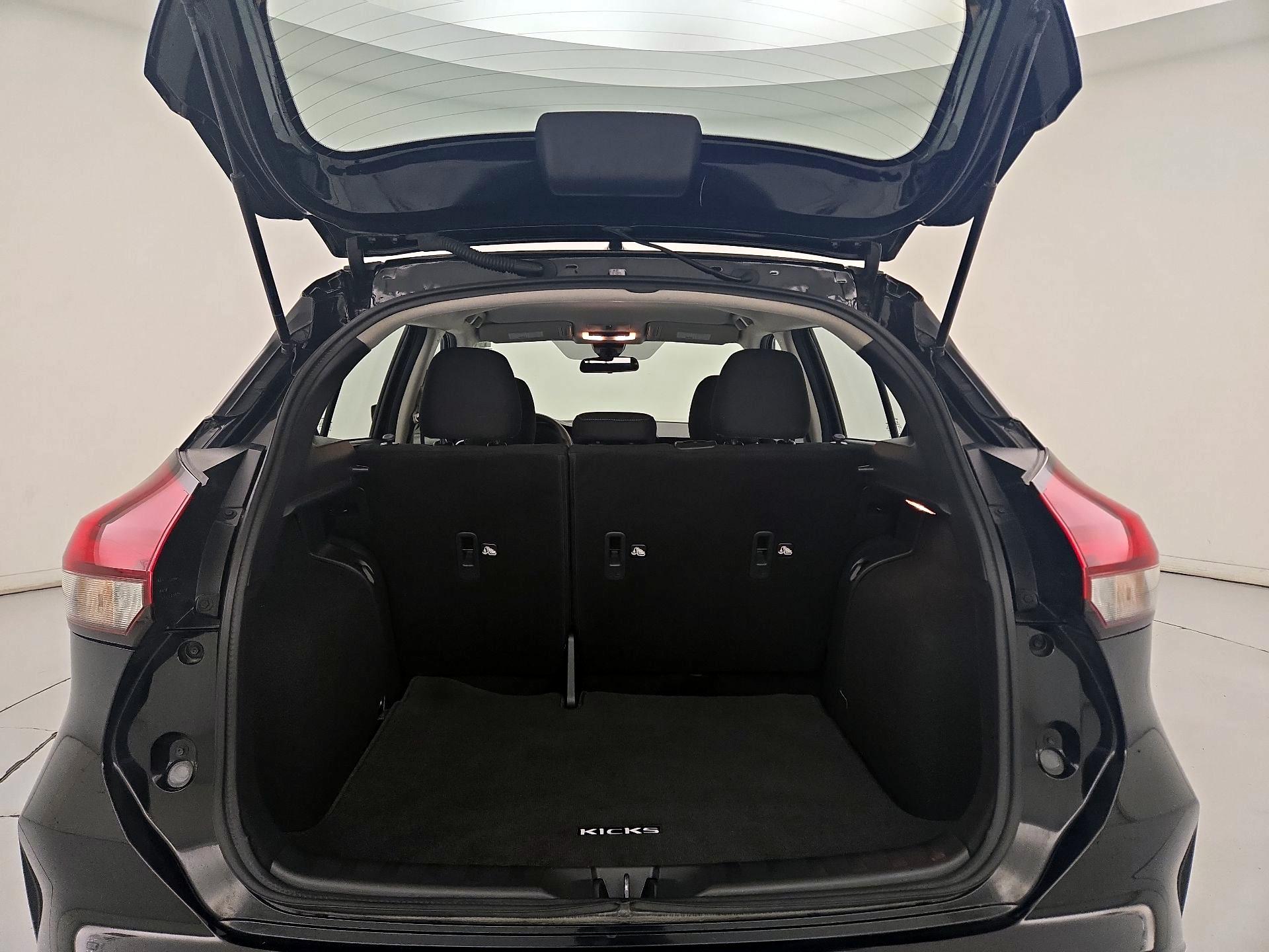 Thumbnail: 2024 Nissan Kicks - 19