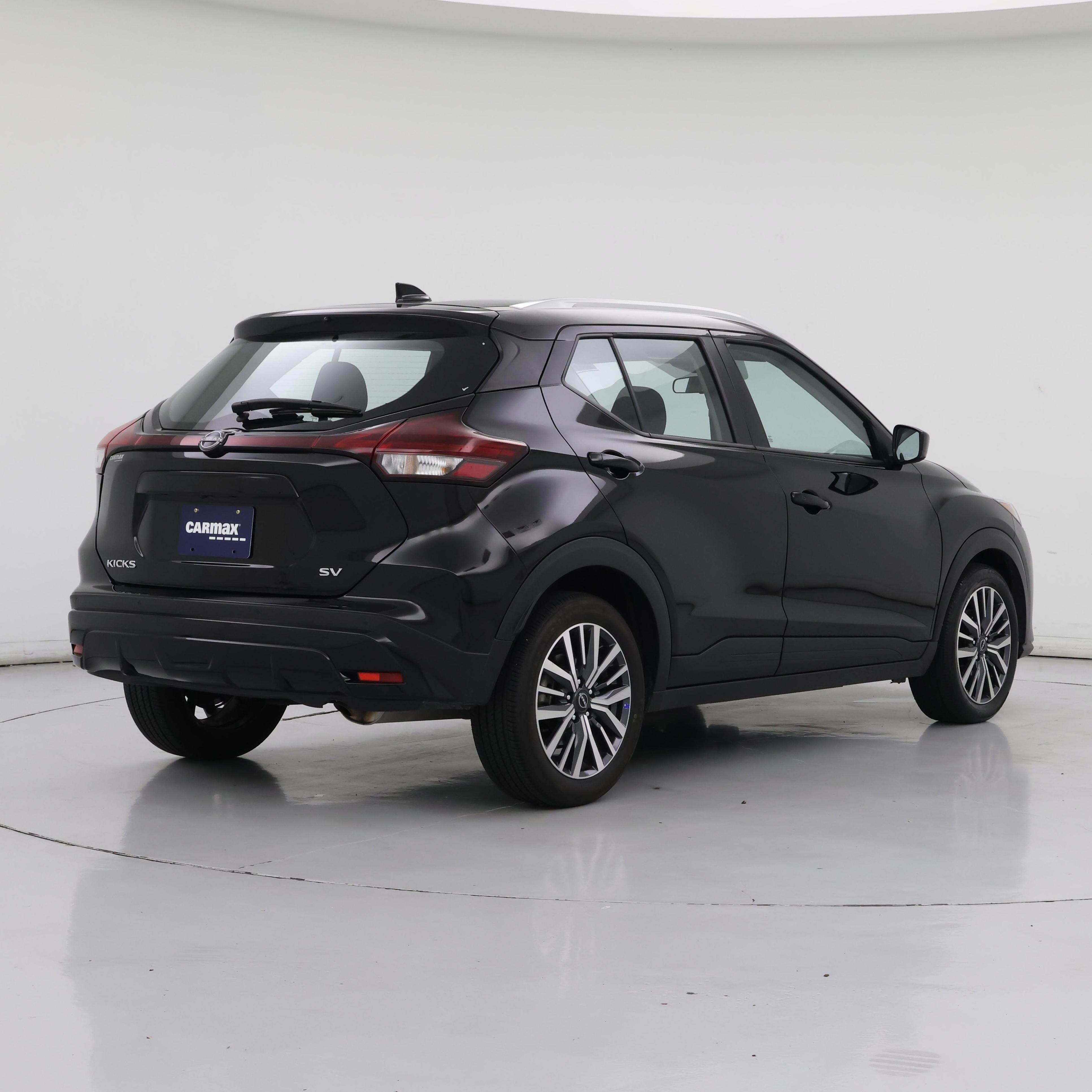 Thumbnail: 2024 Nissan Kicks - 8