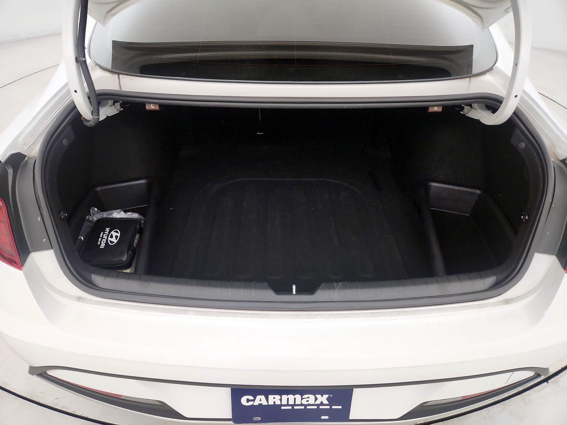 Thumbnail: 2023 Hyundai Sonata - 20