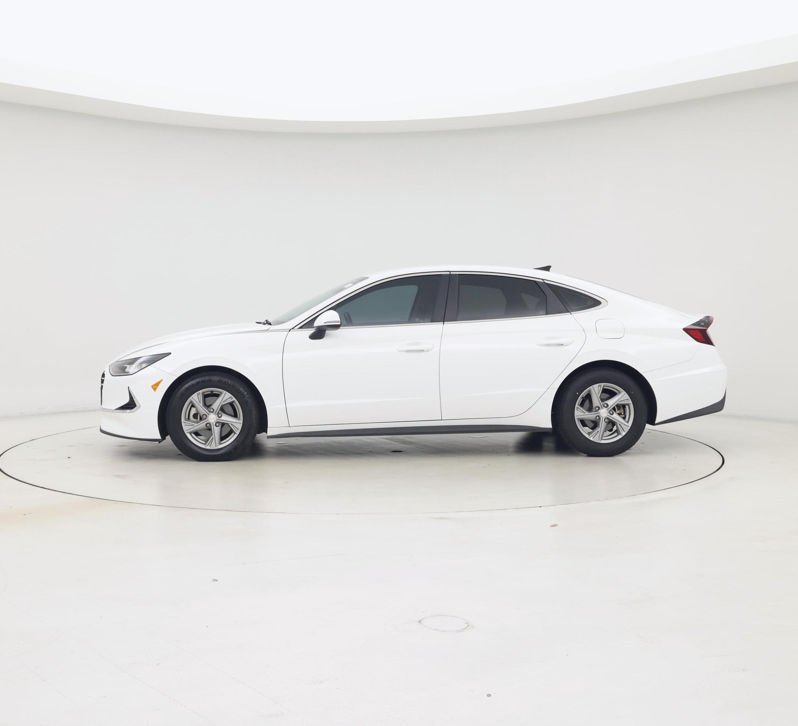 Thumbnail: 2023 Hyundai Sonata - 3