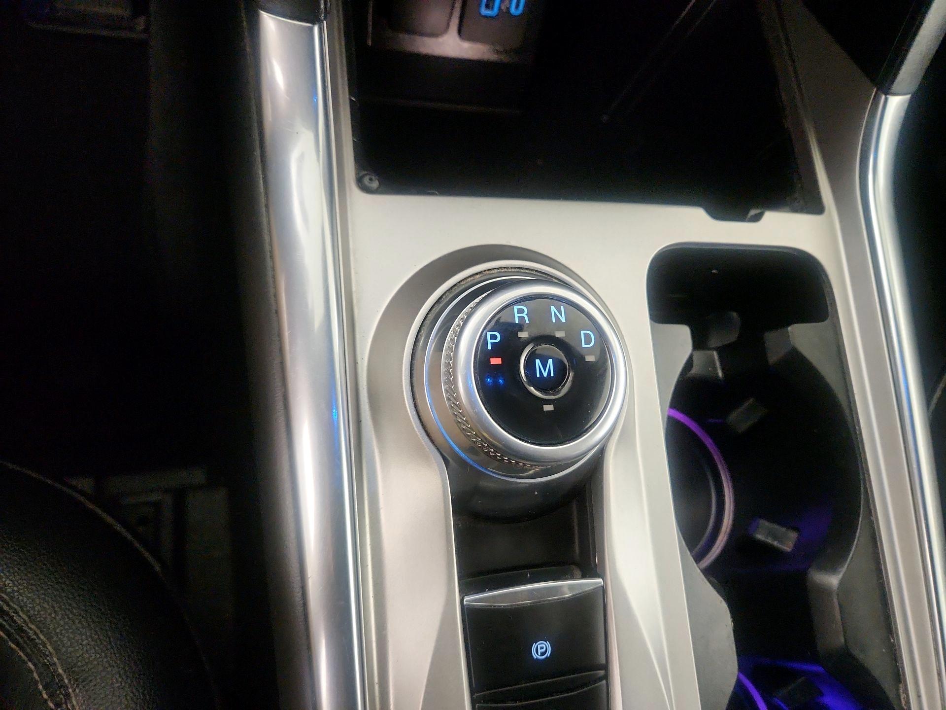 Thumbnail: 2020 Ford Explorer - 18