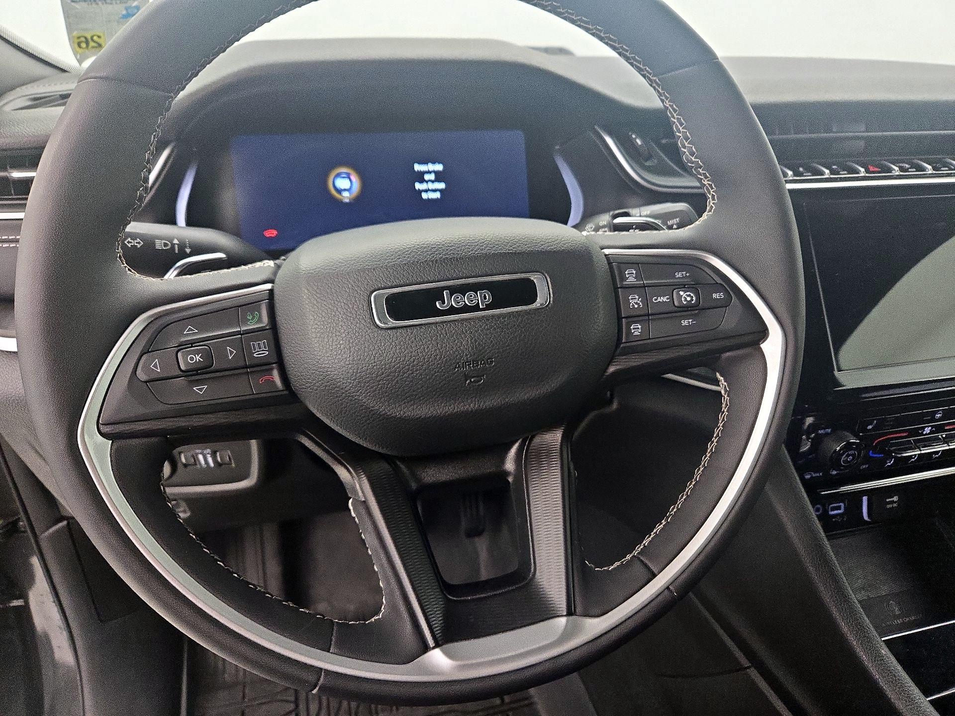 Thumbnail: 2024 Jeep Grand Cherokee - 10