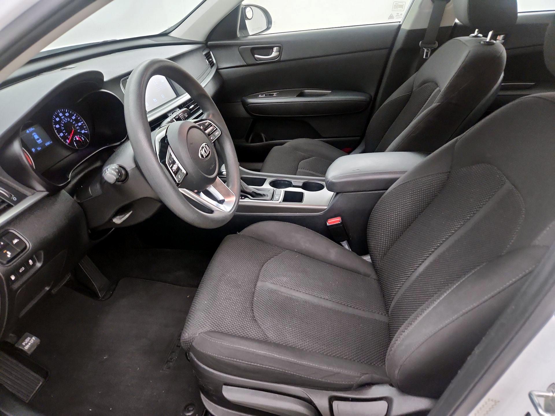 Thumbnail: 2019 Kia Optima - 11