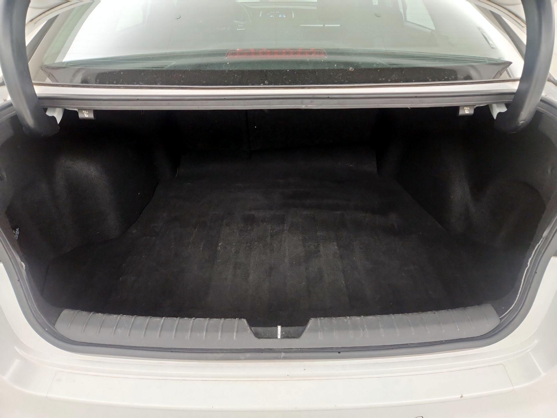 Thumbnail: 2019 Kia Optima - 20