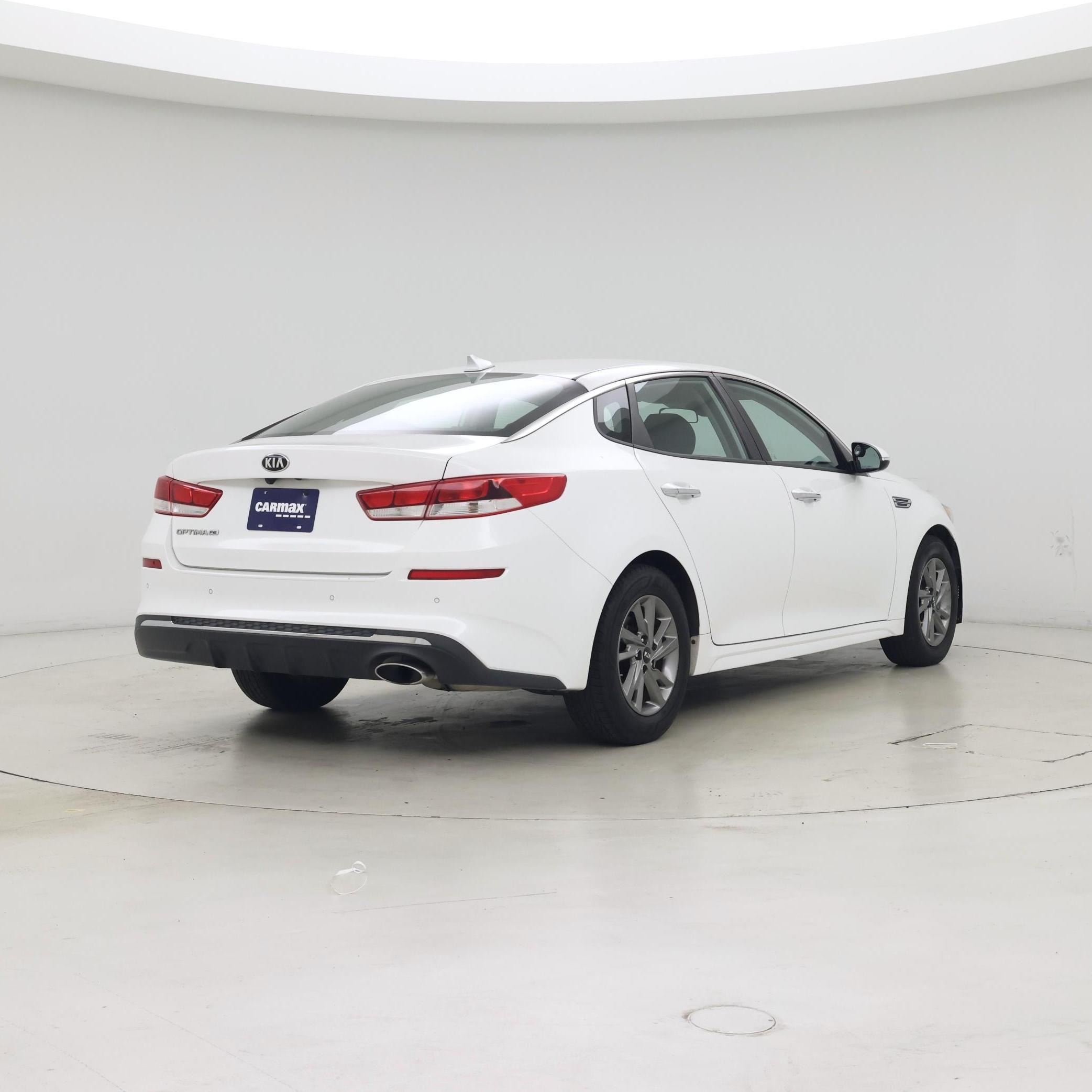 Thumbnail: 2019 Kia Optima - 8