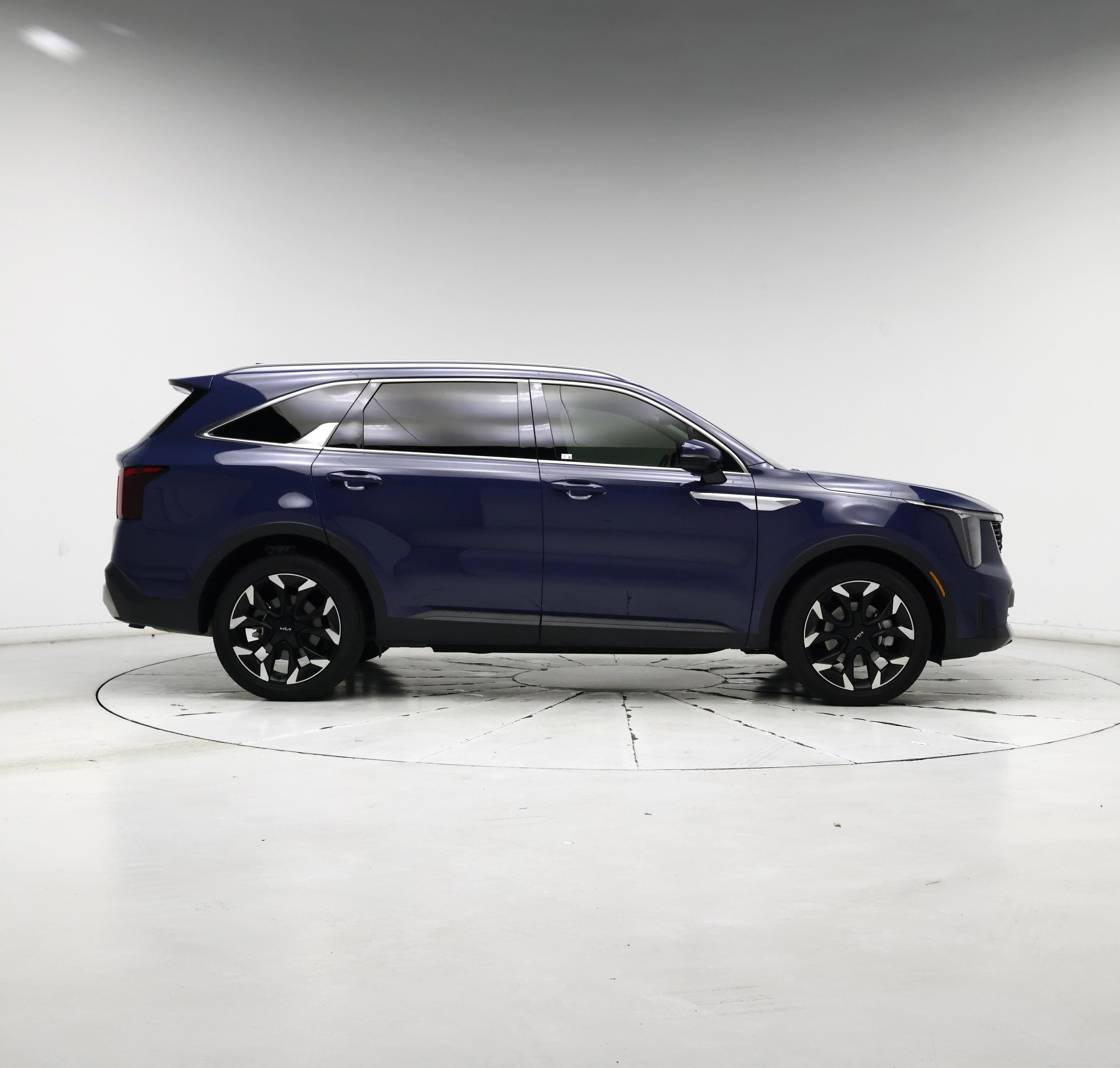 Thumbnail: 2025 Kia Sorento - 7