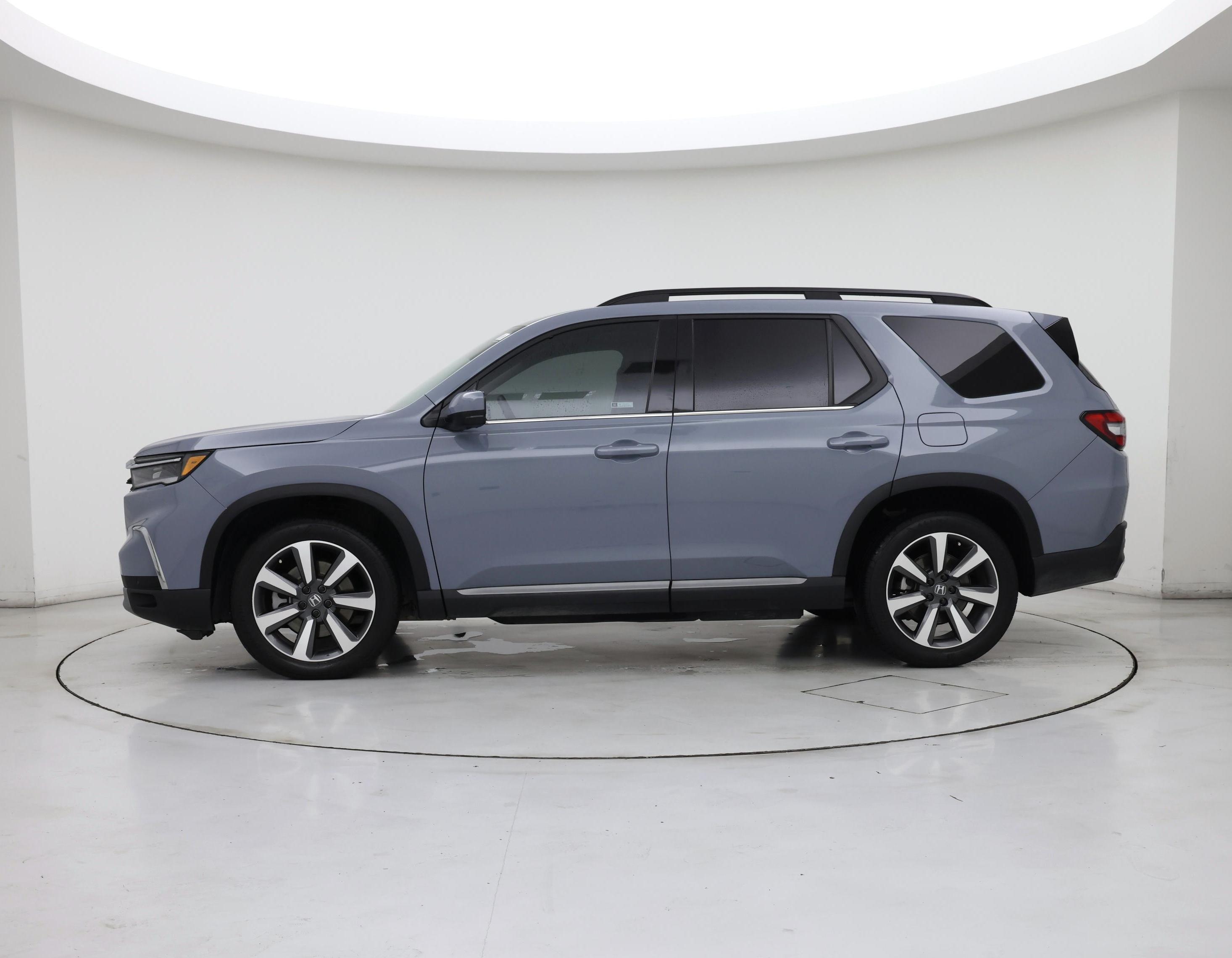 Thumbnail: 2024 Honda Pilot - 3