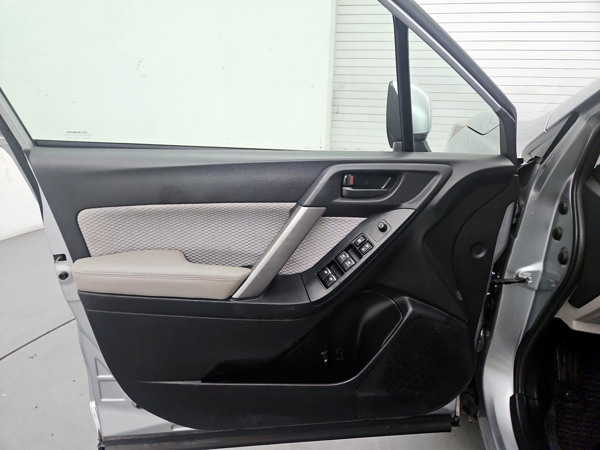 Thumbnail: 2018 Subaru Forester - 12