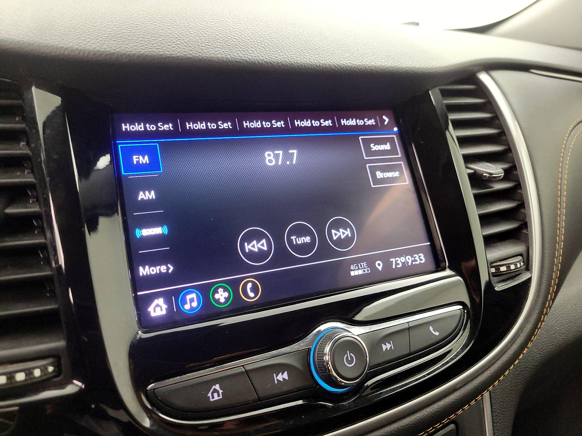 Thumbnail: 2022 Chevrolet Trax - 15