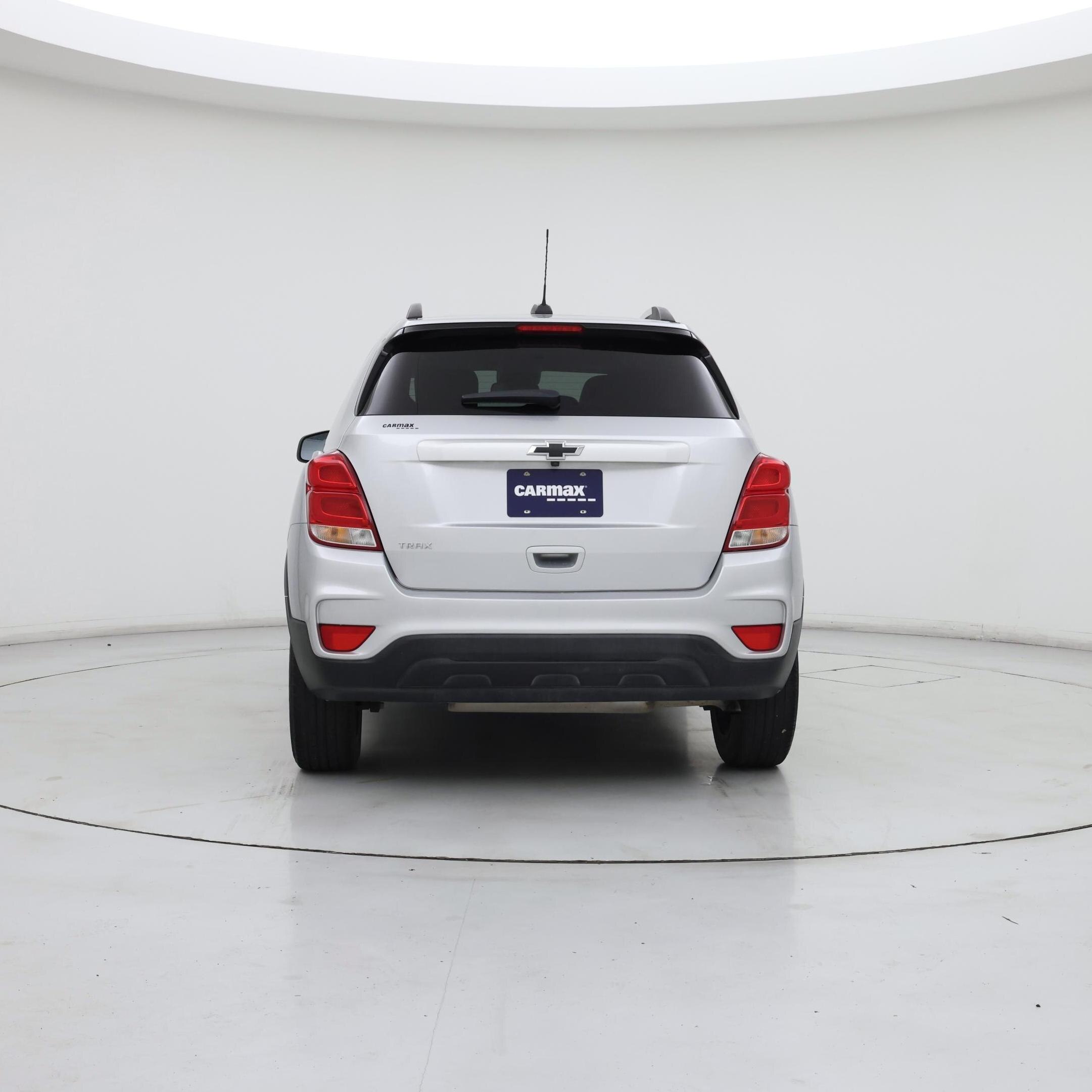 Thumbnail: 2022 Chevrolet Trax - 6