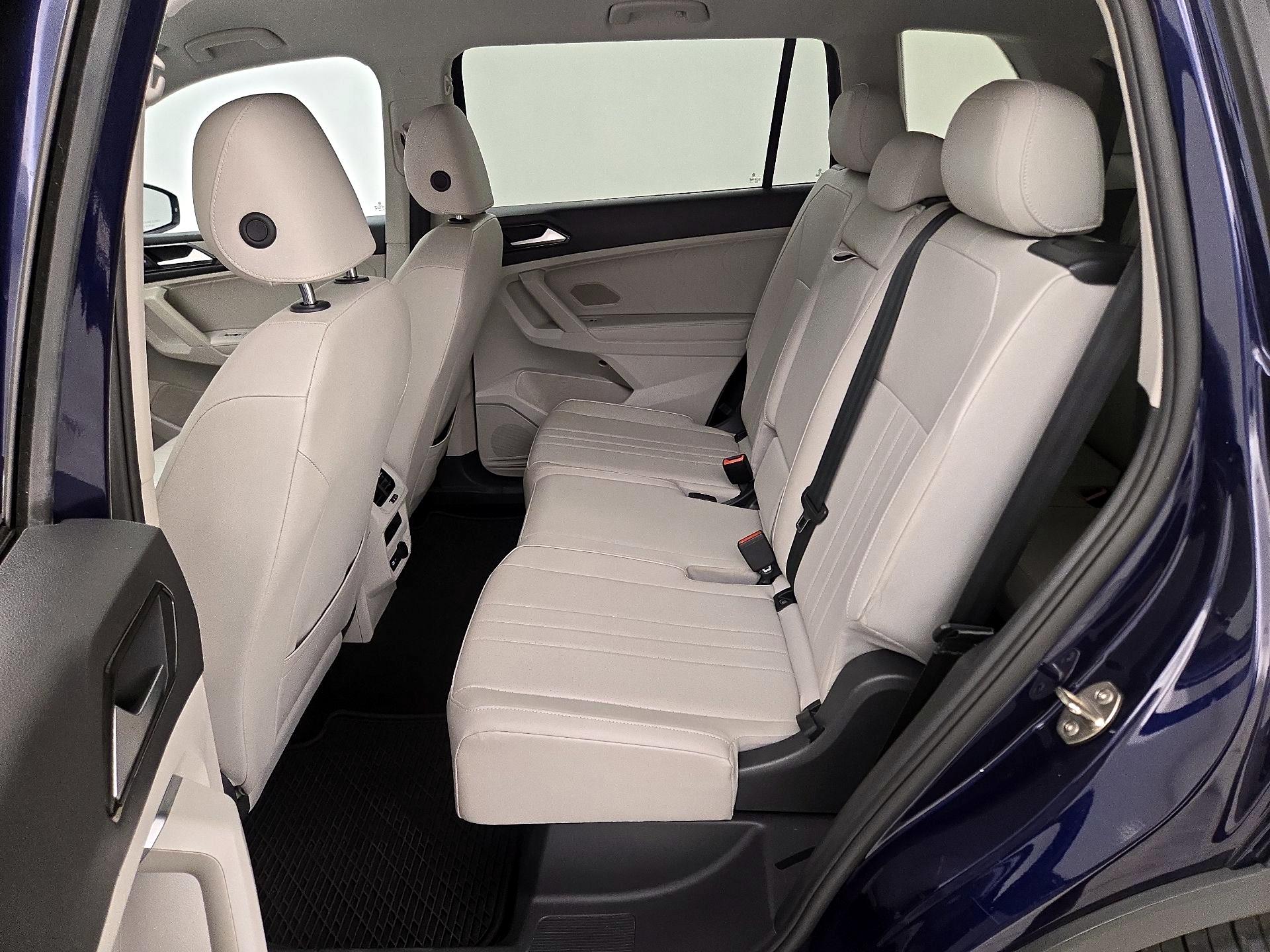 Thumbnail: 2023 Volkswagen Tiguan - 19