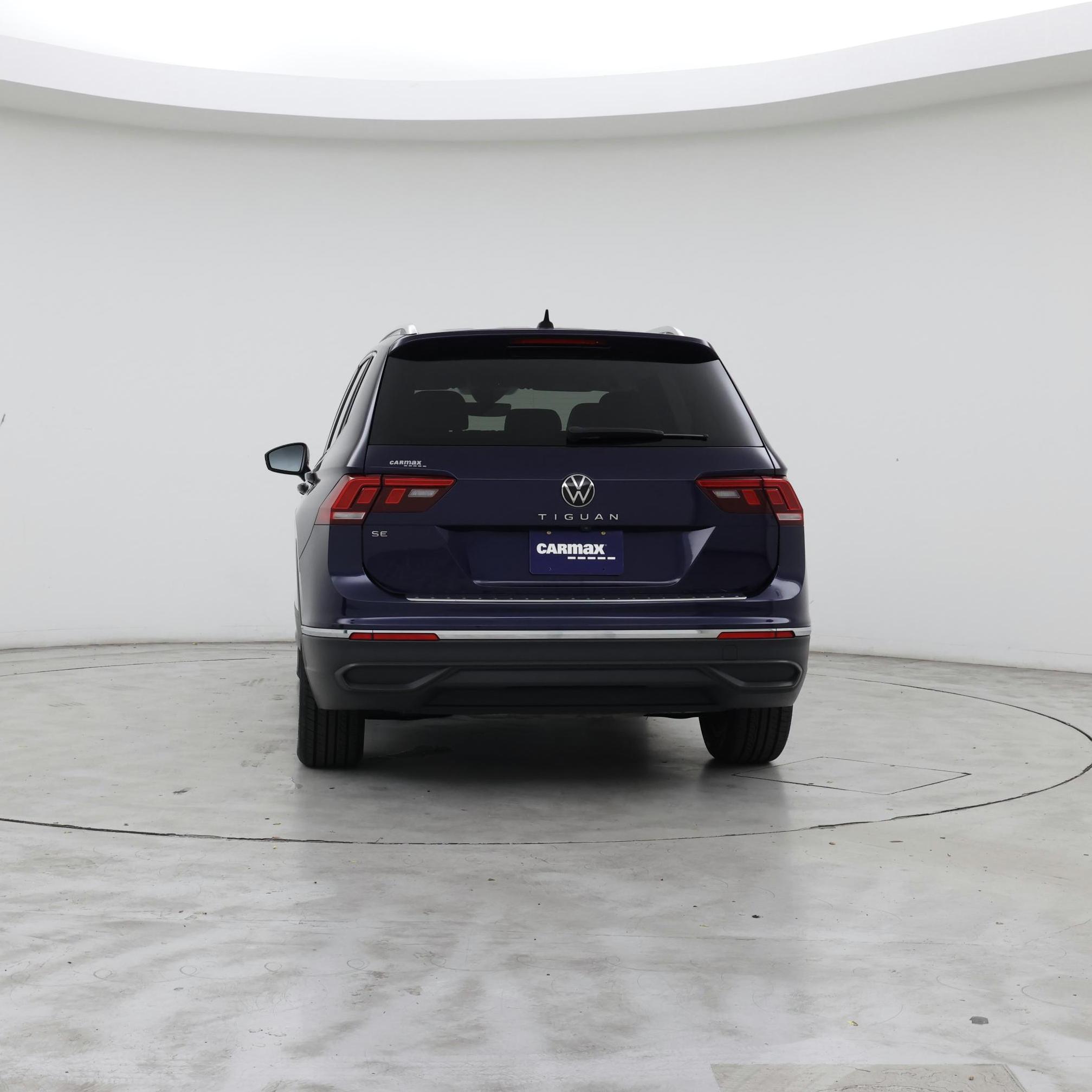 Thumbnail: 2023 Volkswagen Tiguan - 6