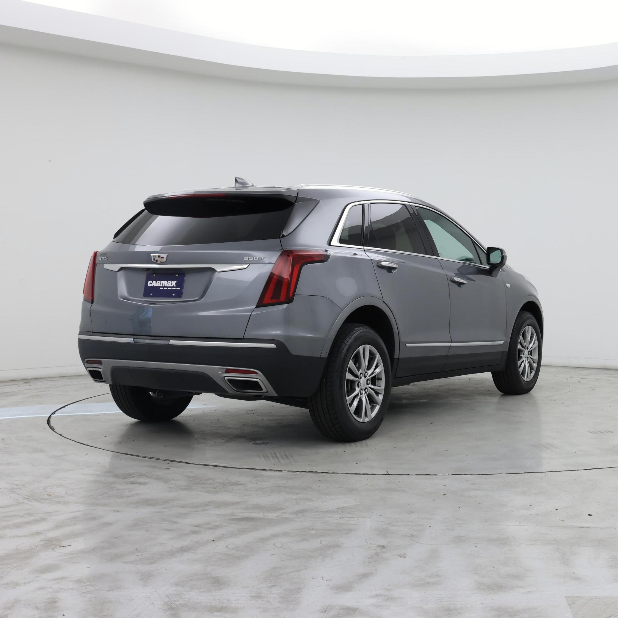 Thumbnail: 2022 Cadillac XT5 - 8