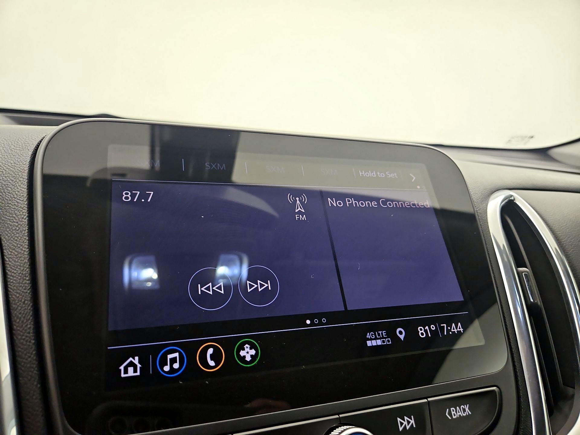 Thumbnail: 2019 Chevrolet Equinox - 15