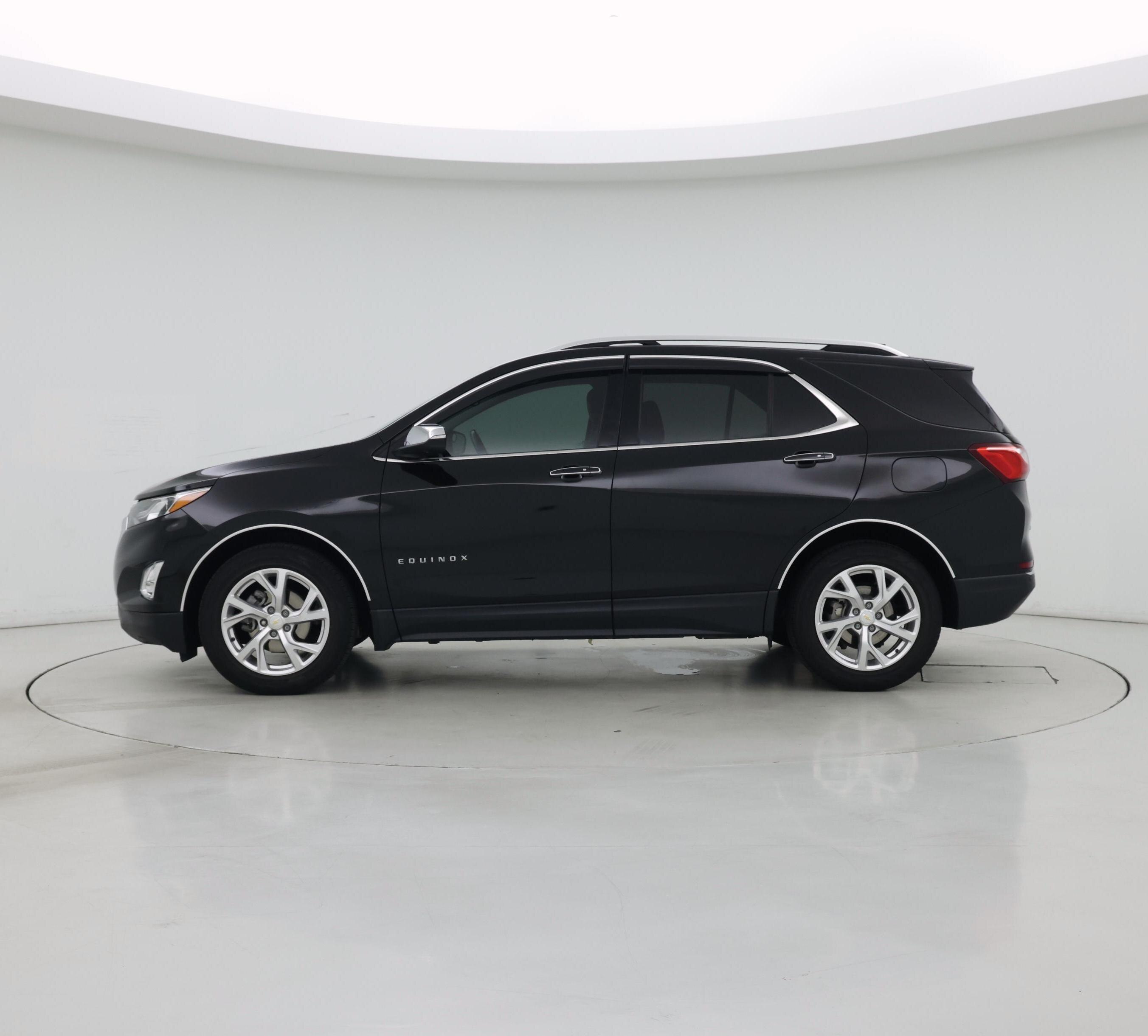 Thumbnail: 2019 Chevrolet Equinox - 3