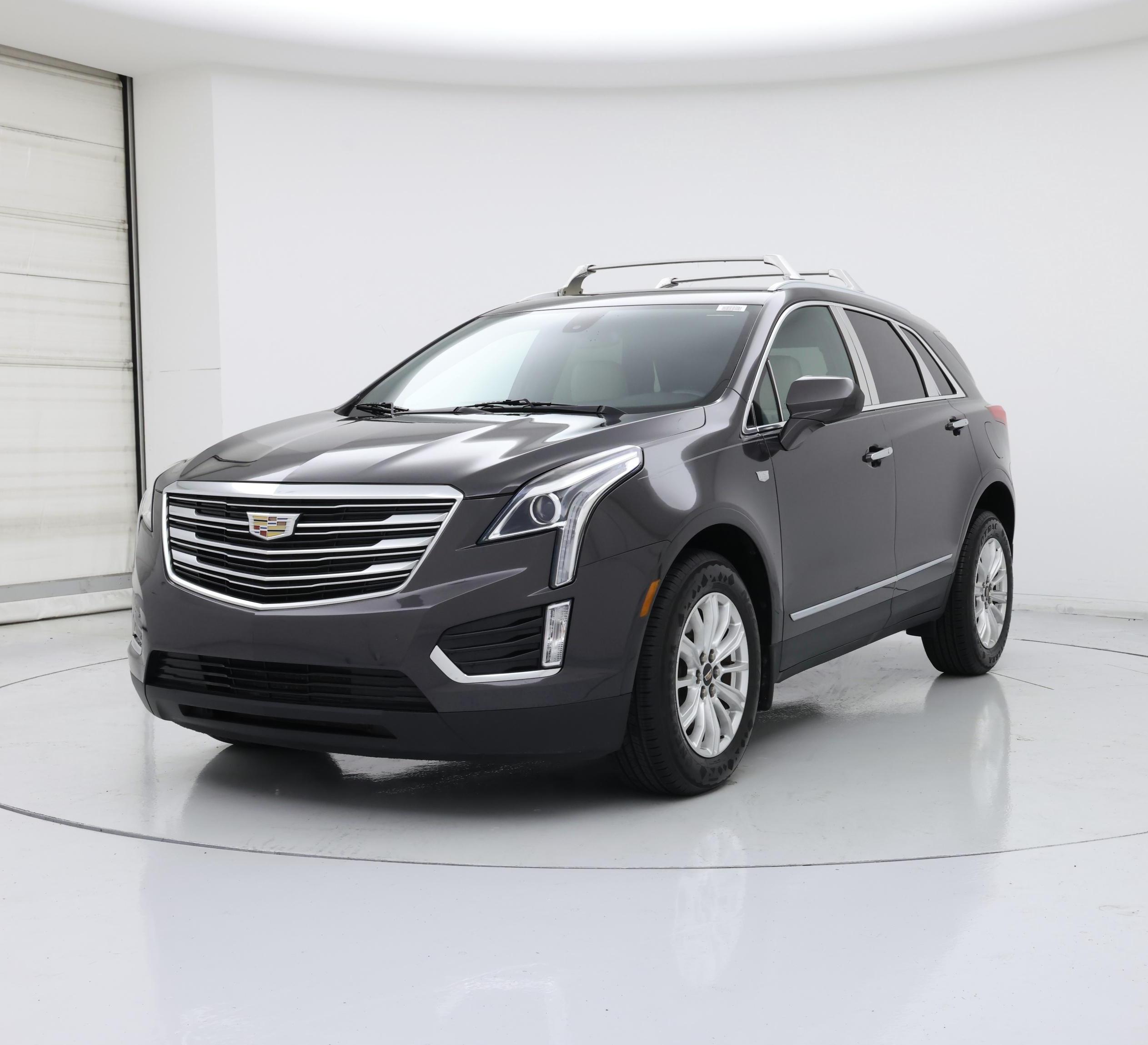 Thumbnail: 2017 Cadillac XT5 - 4