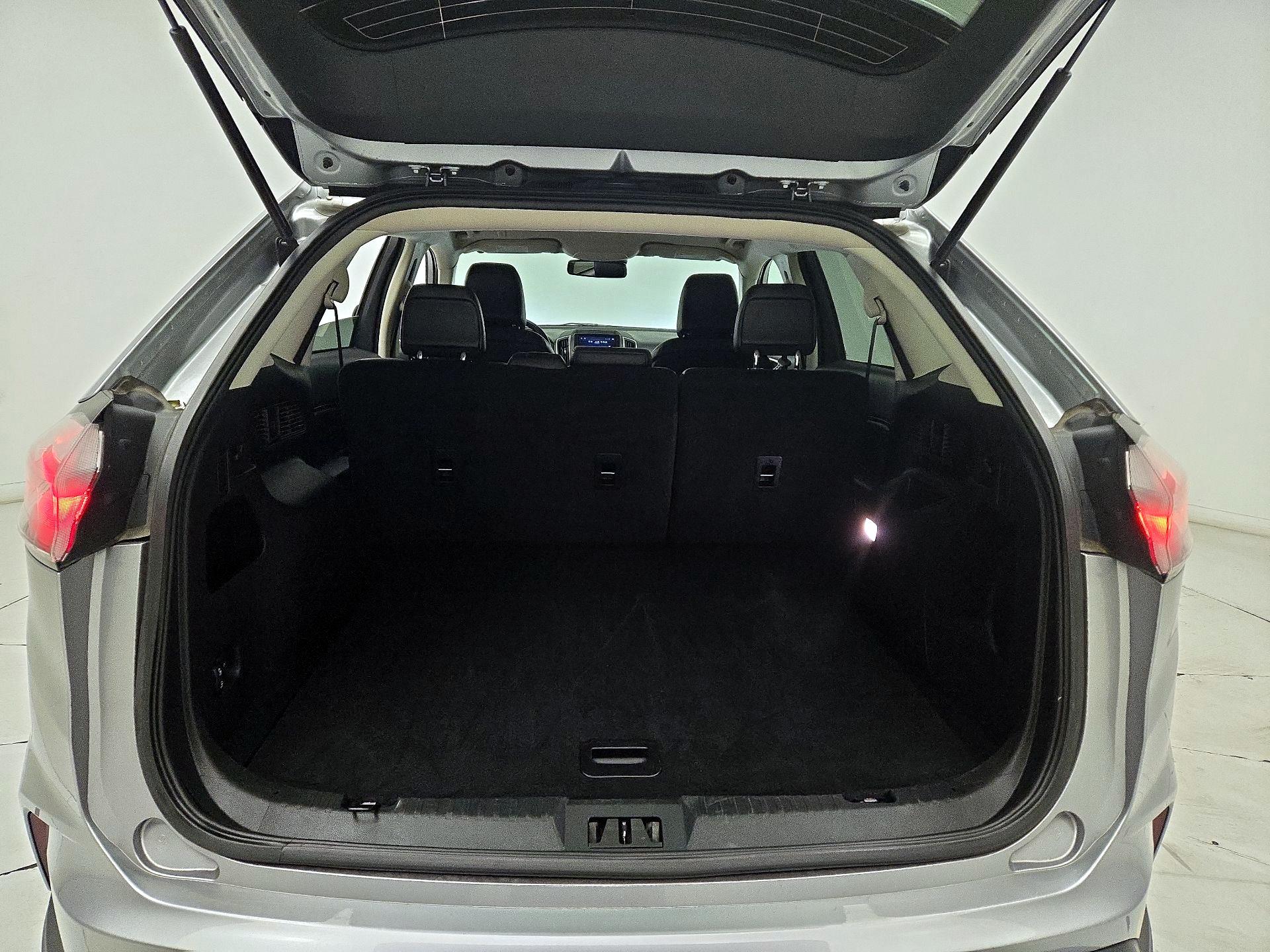 Thumbnail: 2024 Ford Edge - 20