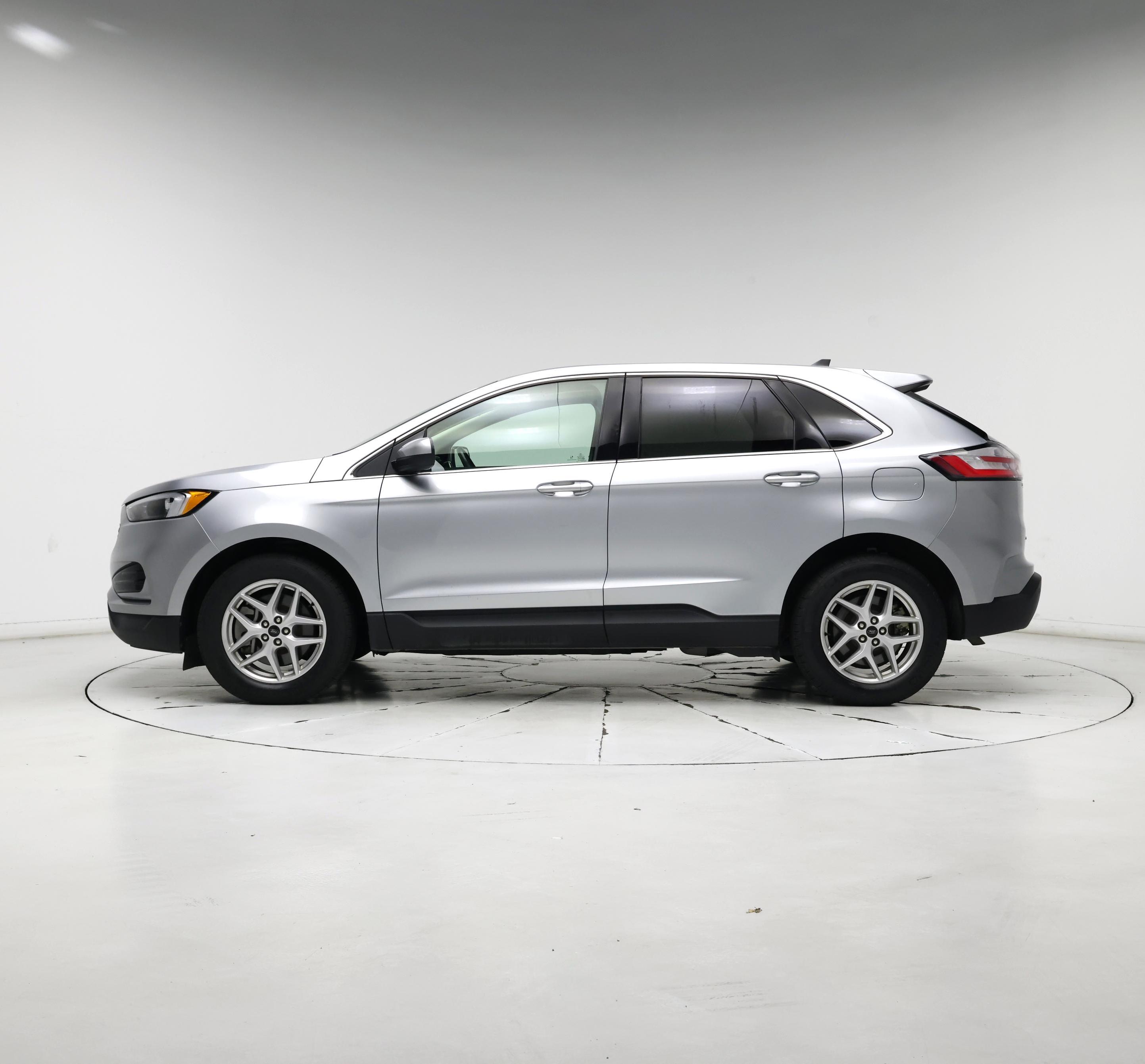 Thumbnail: 2024 Ford Edge - 3