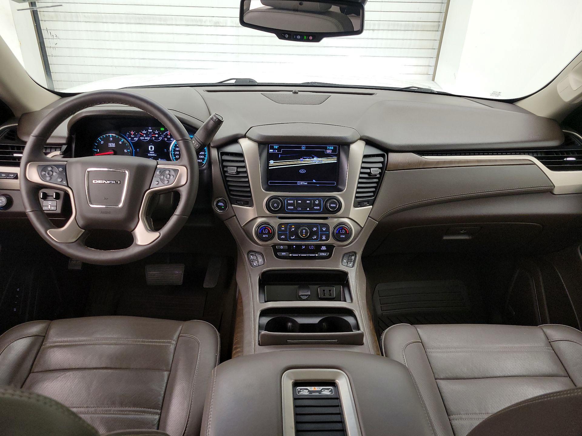 Thumbnail: 2018 GMC Yukon XL - 9