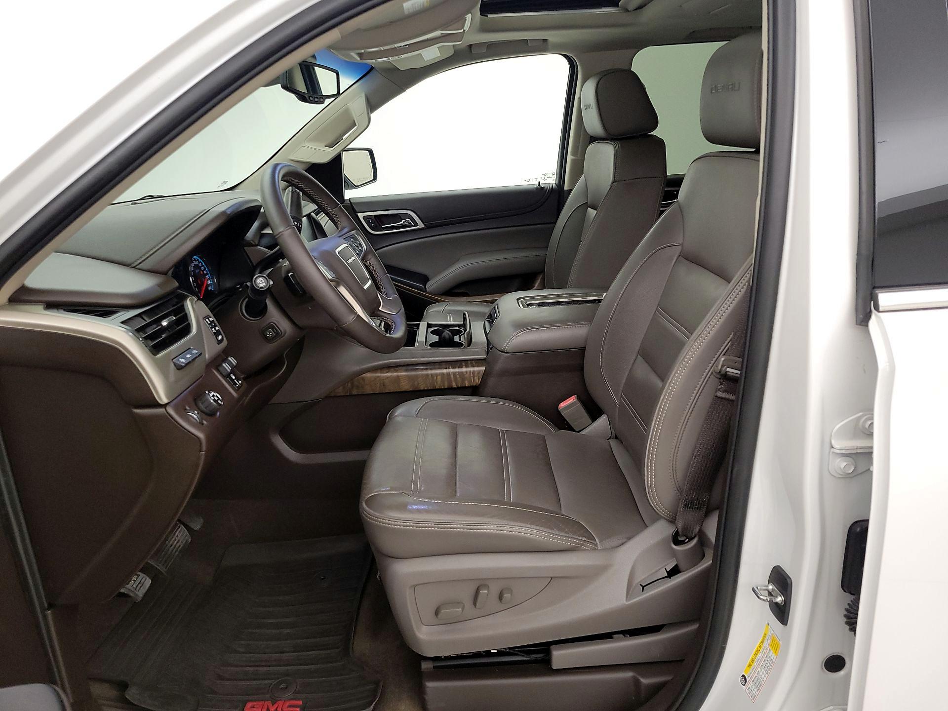 Thumbnail: 2018 GMC Yukon XL - 11