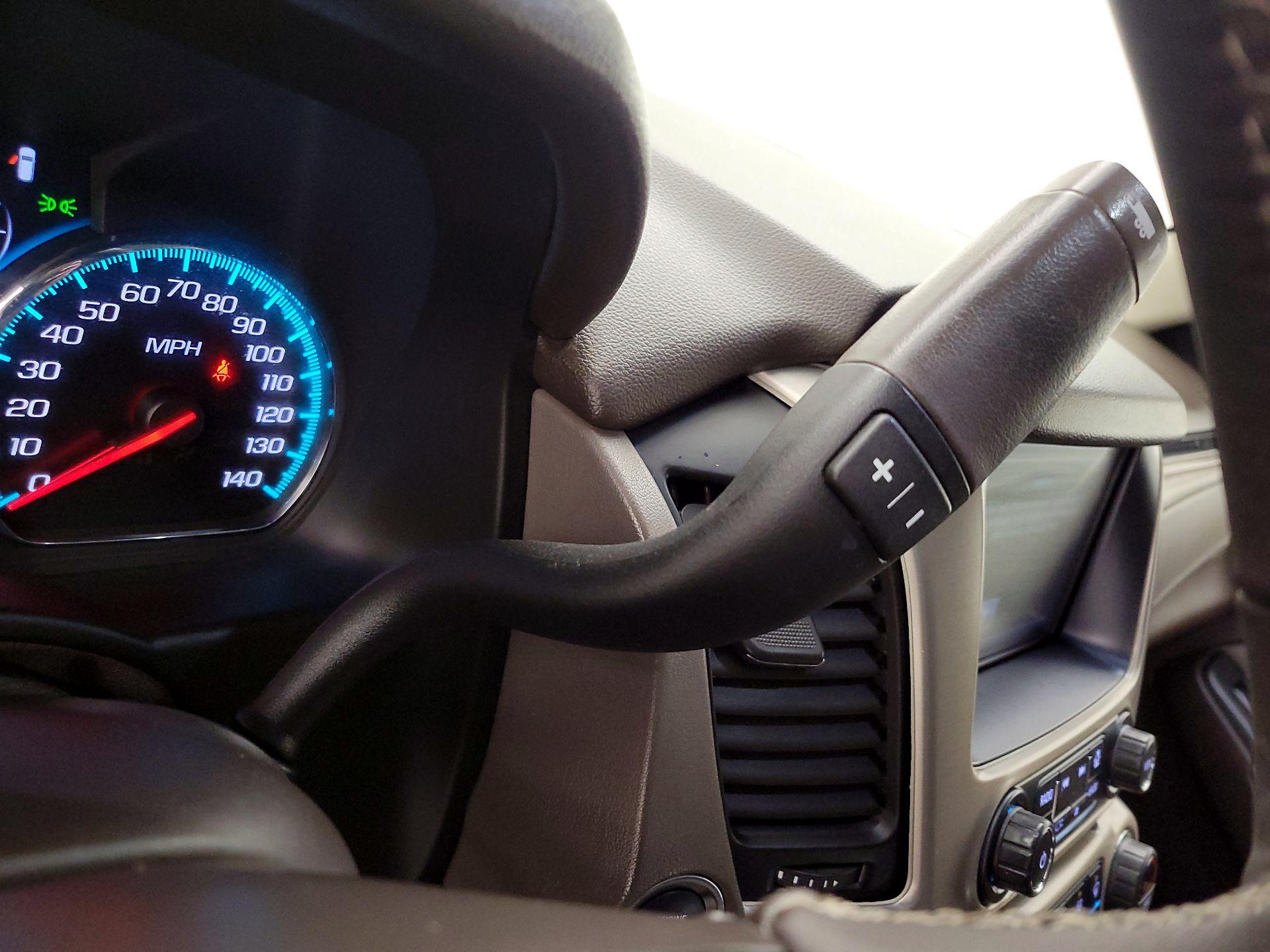 Thumbnail: 2018 GMC Yukon XL - 18